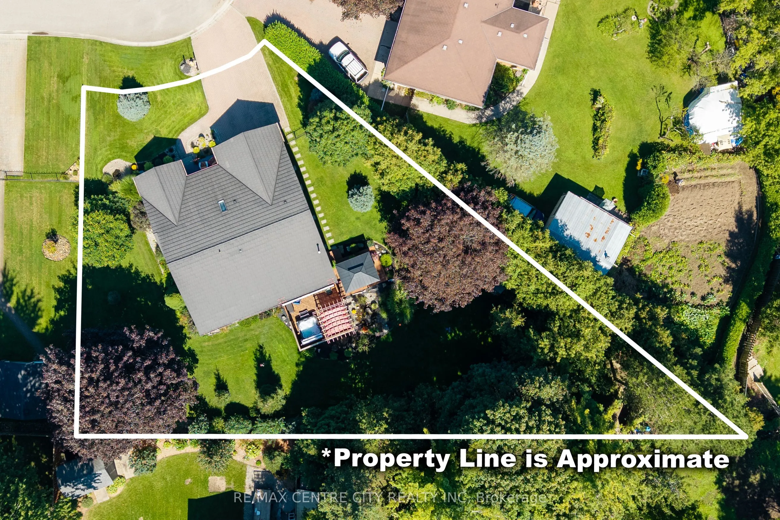 252 Mill Pond Crescent