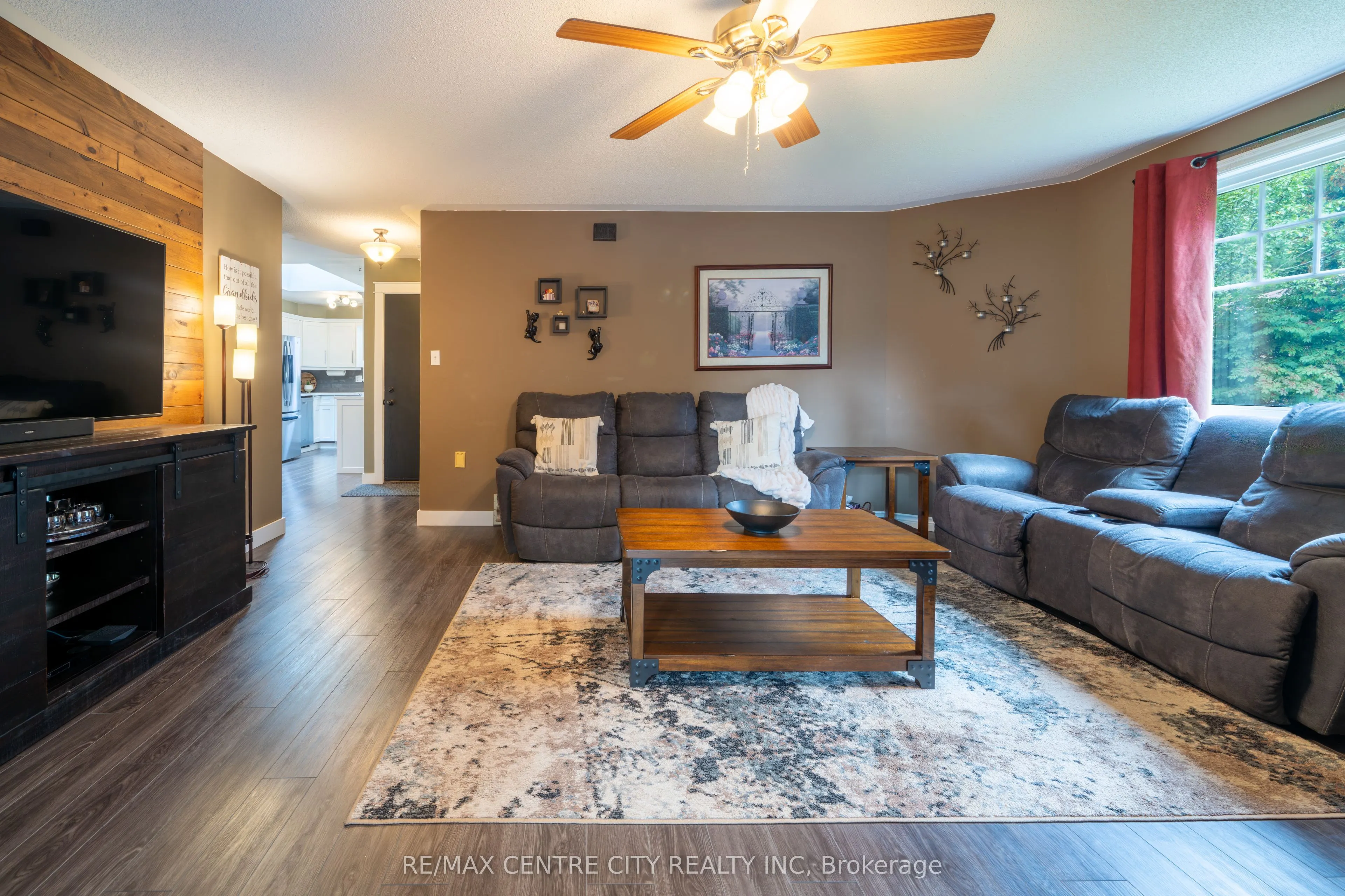 252 Mill Pond Crescent