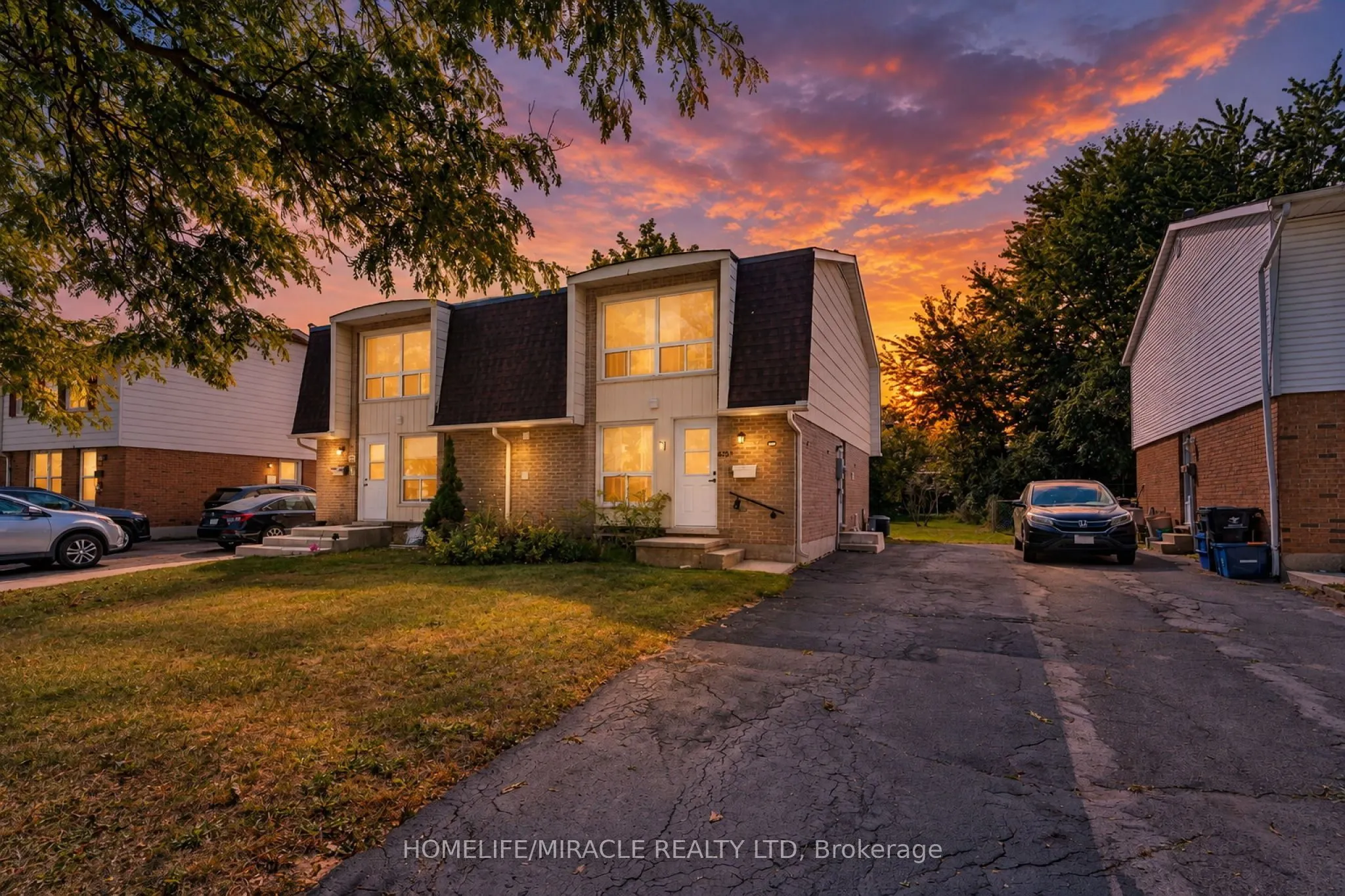 425 Dunvegan Drive #B