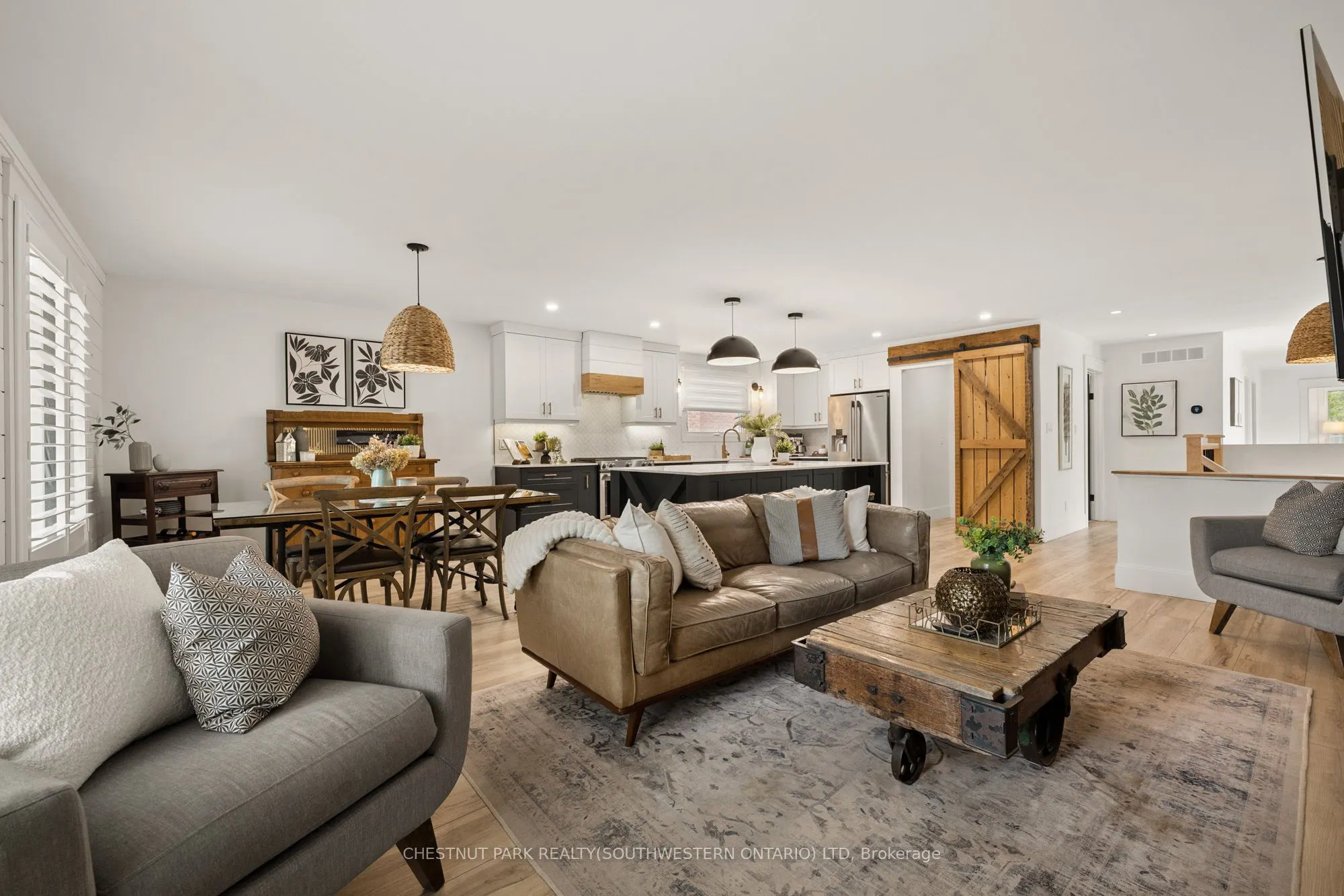 361 Lee Circle