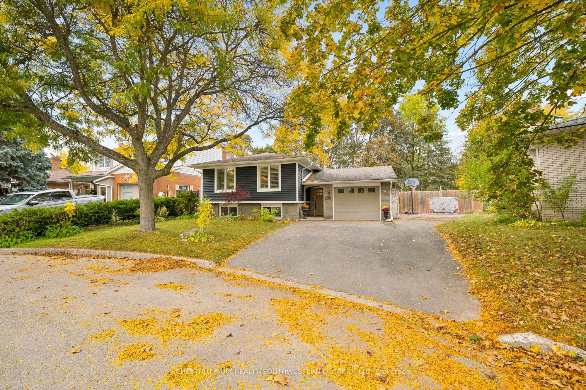 361 Lee Circle