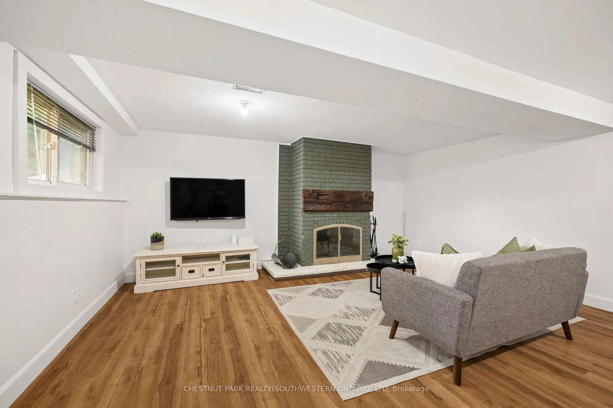 361 Lee Circle