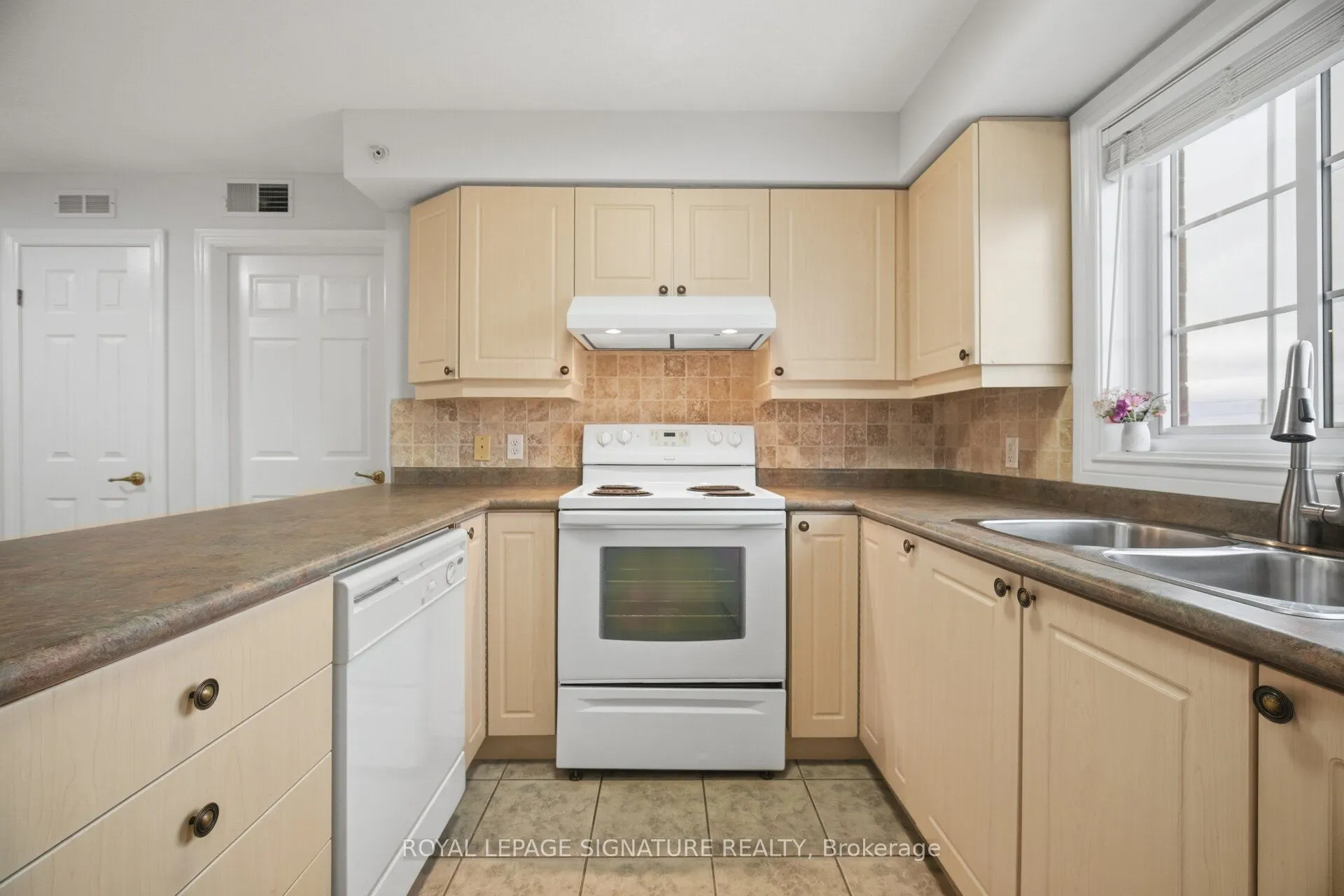 415 Grange Road #411