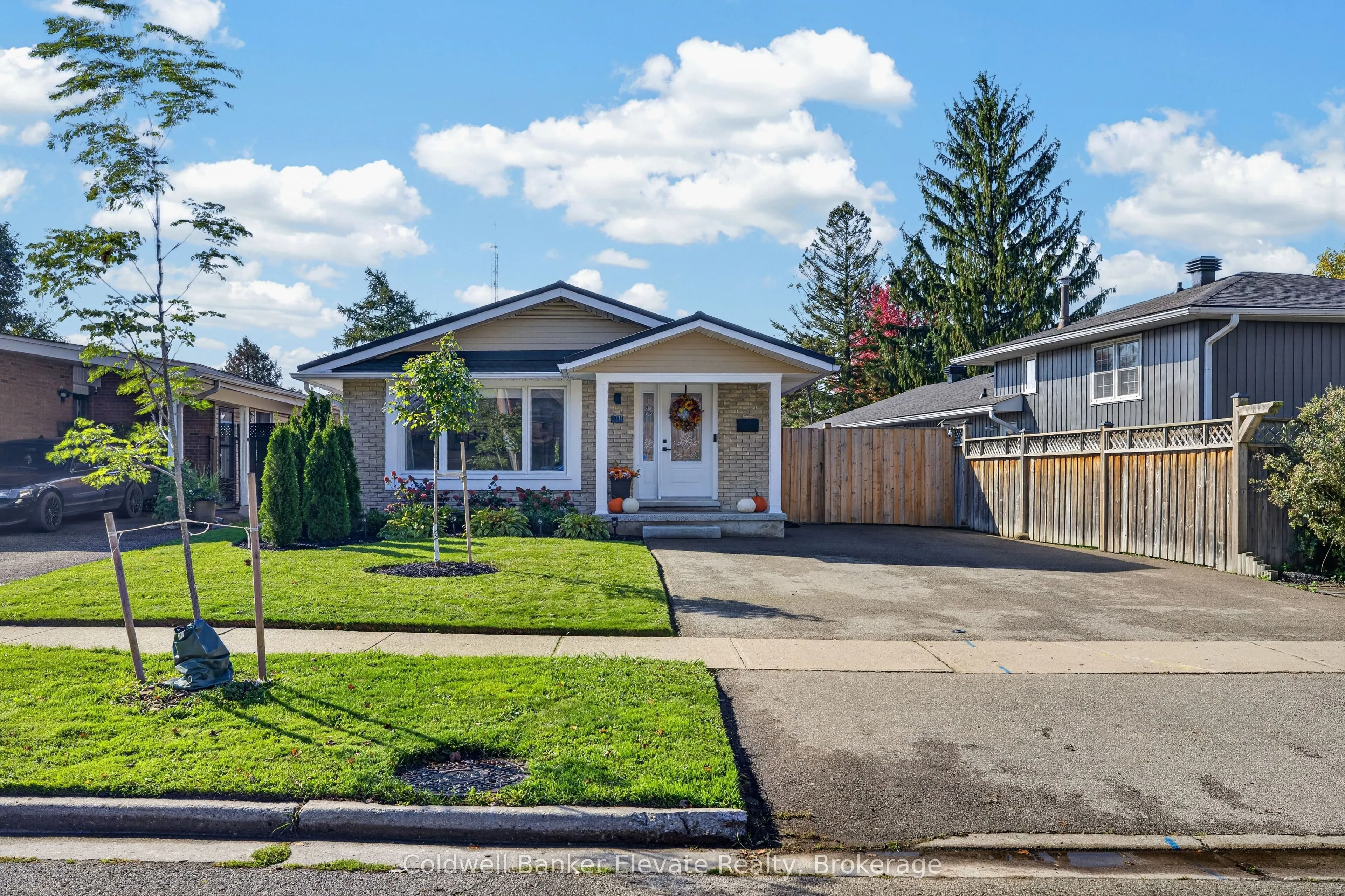 111 Kingswood Drive