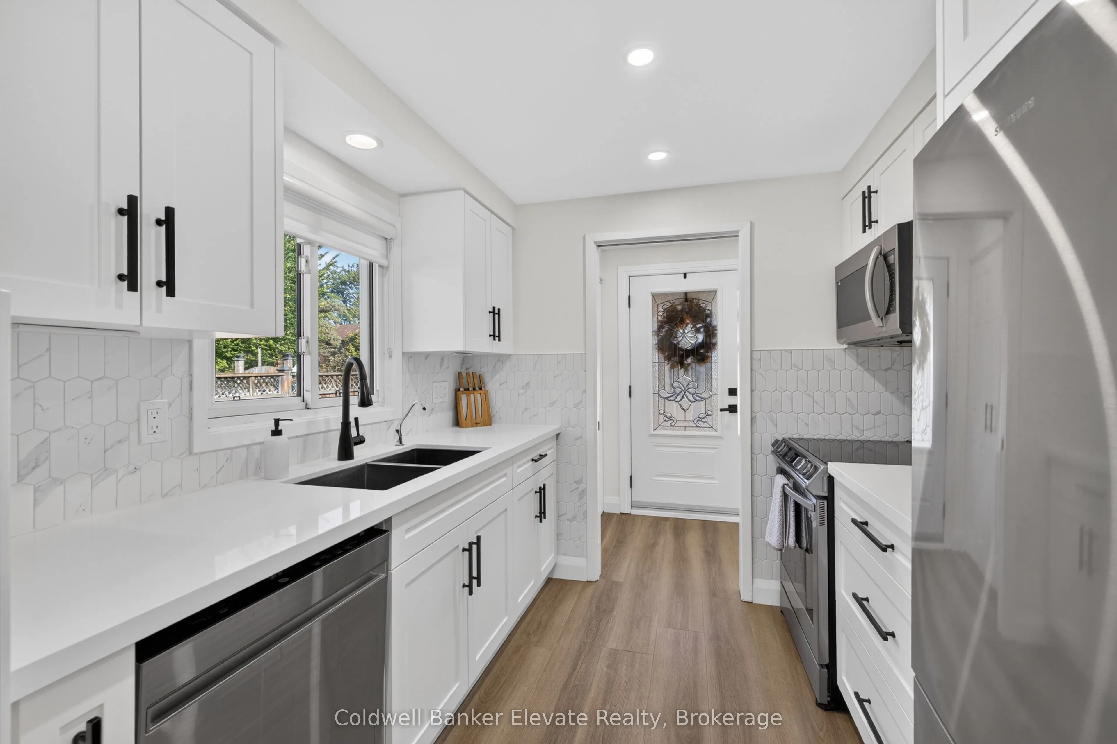 111 Kingswood Drive