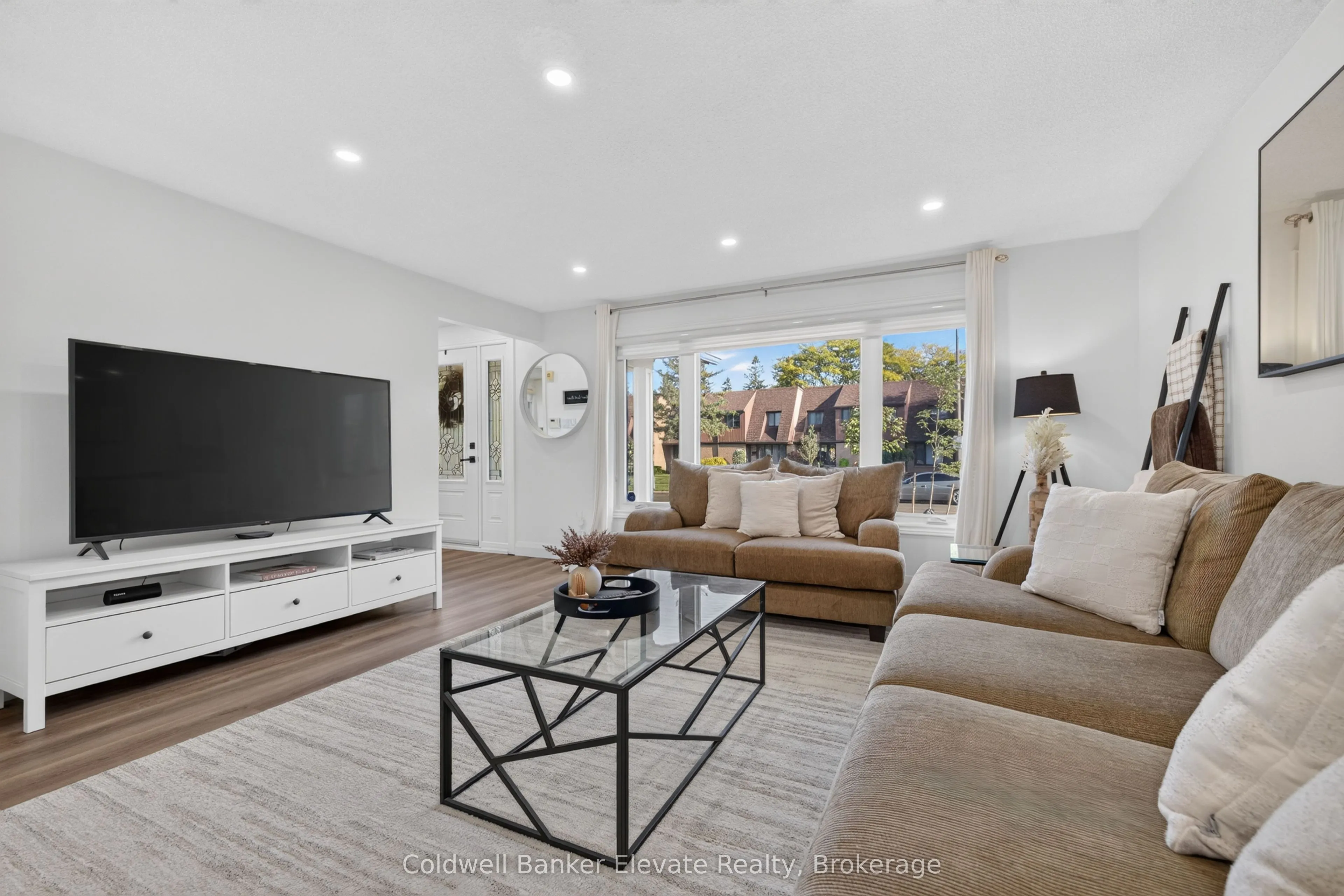 111 Kingswood Drive