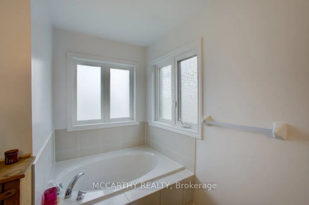 13 Aitchison Avenue