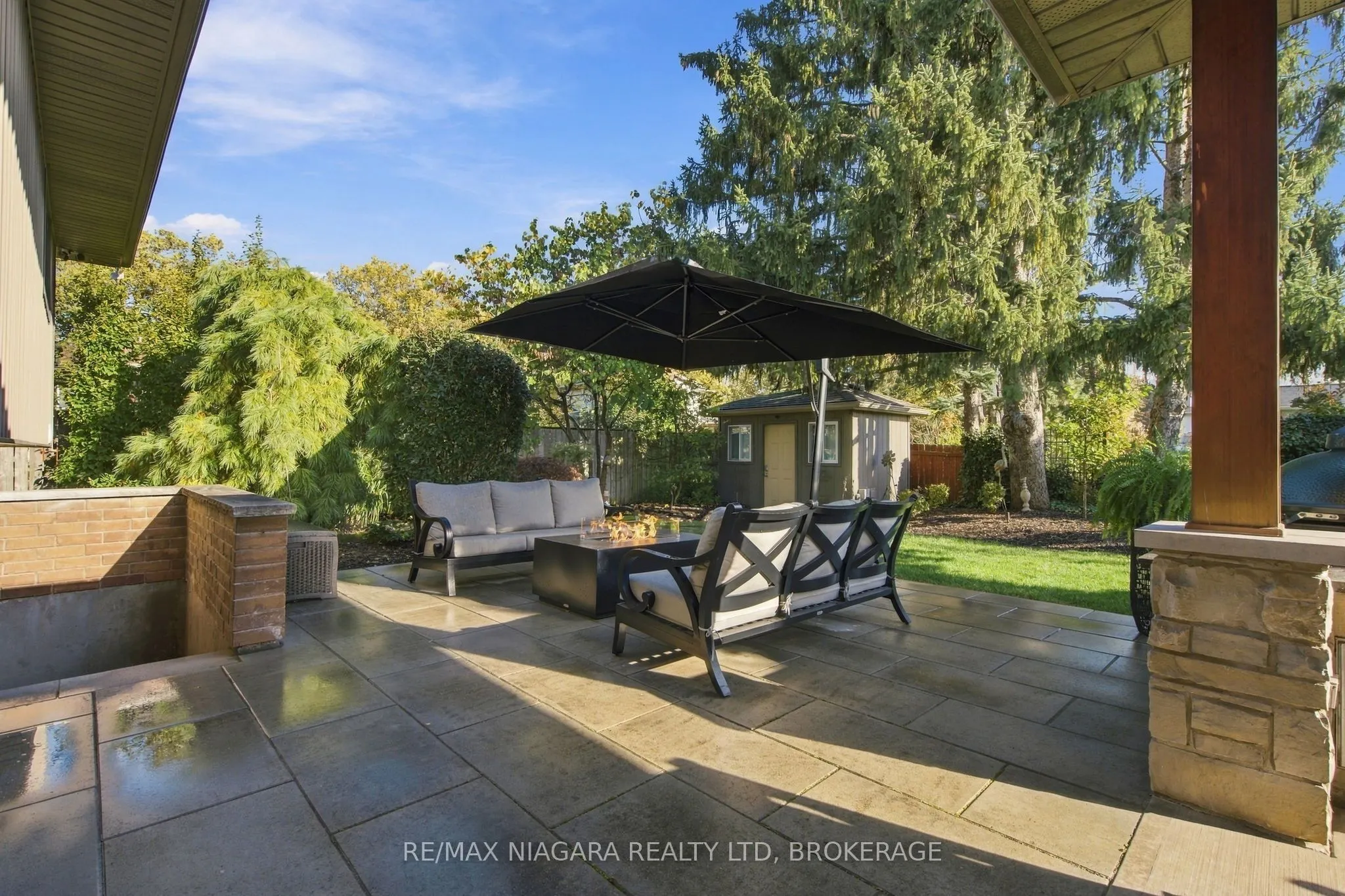 13 Royal Henley Boulevard