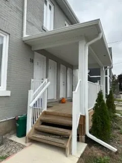 8-10 Bay Street