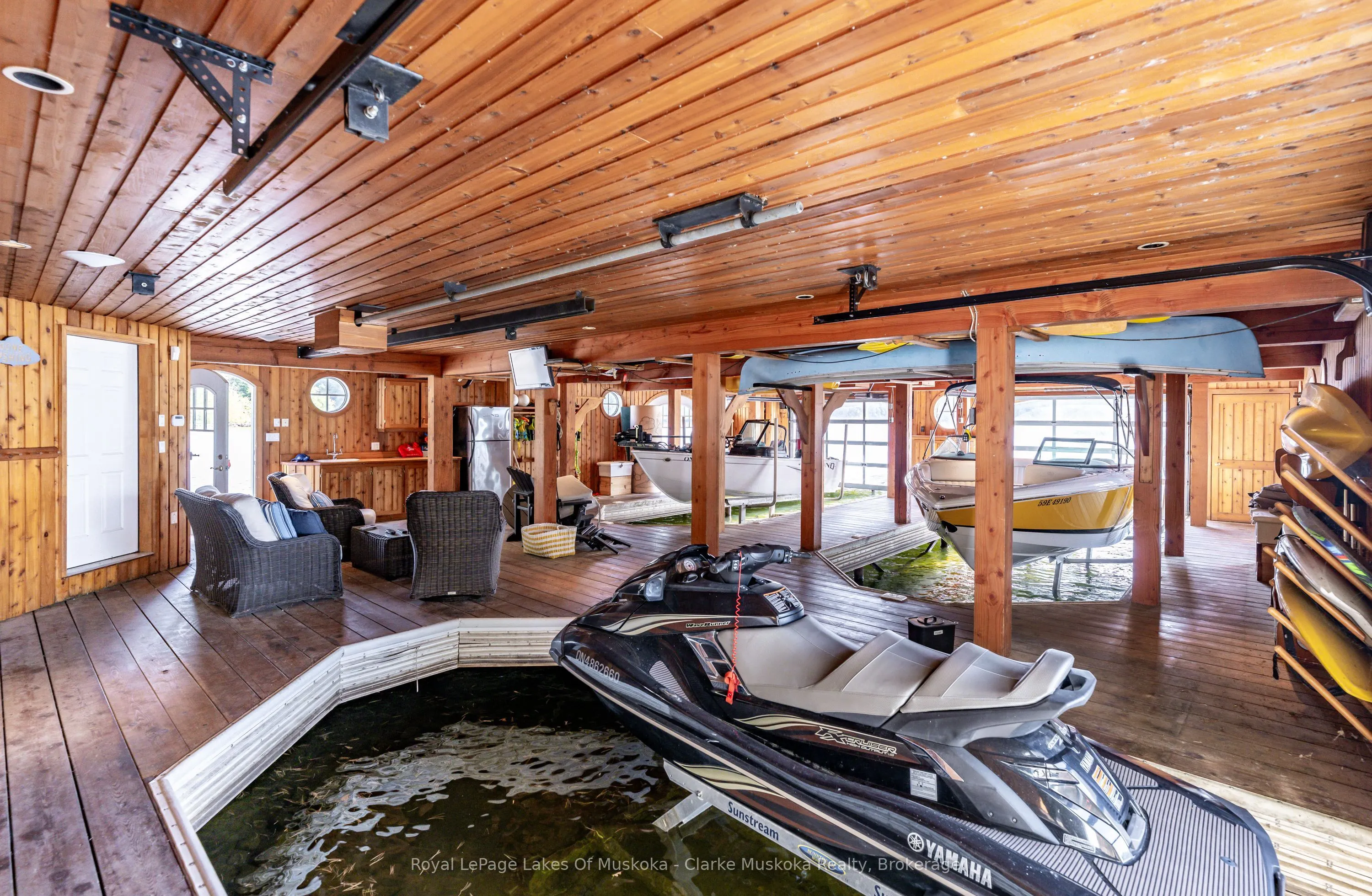 1052 Longhurst Road #15