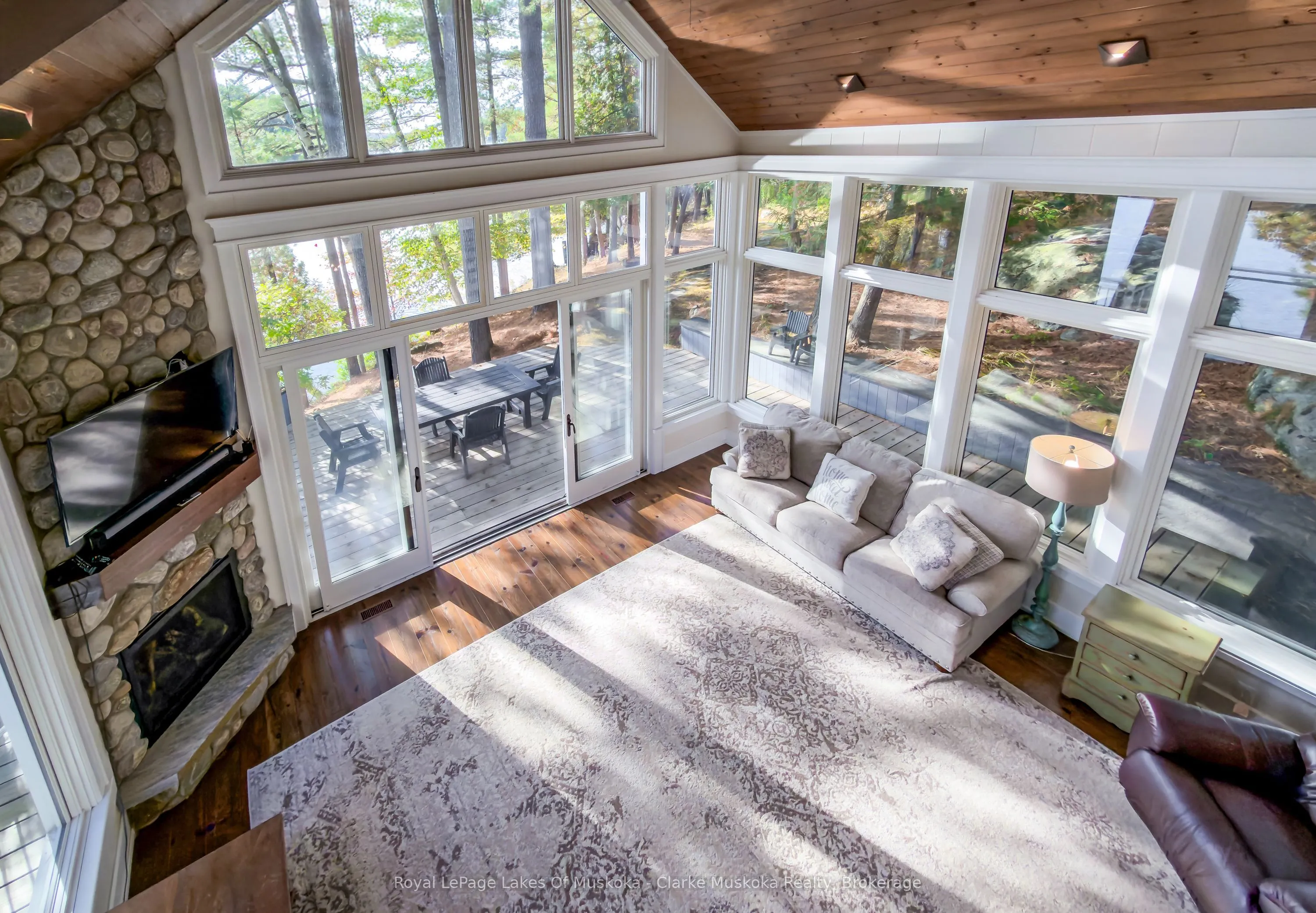 1052 Longhurst Road #15