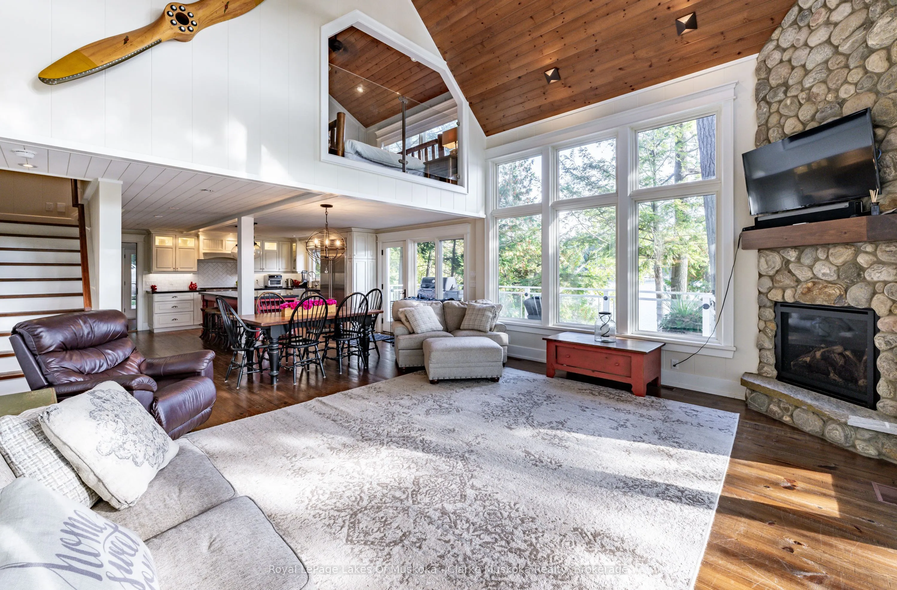 1052 Longhurst Road #15