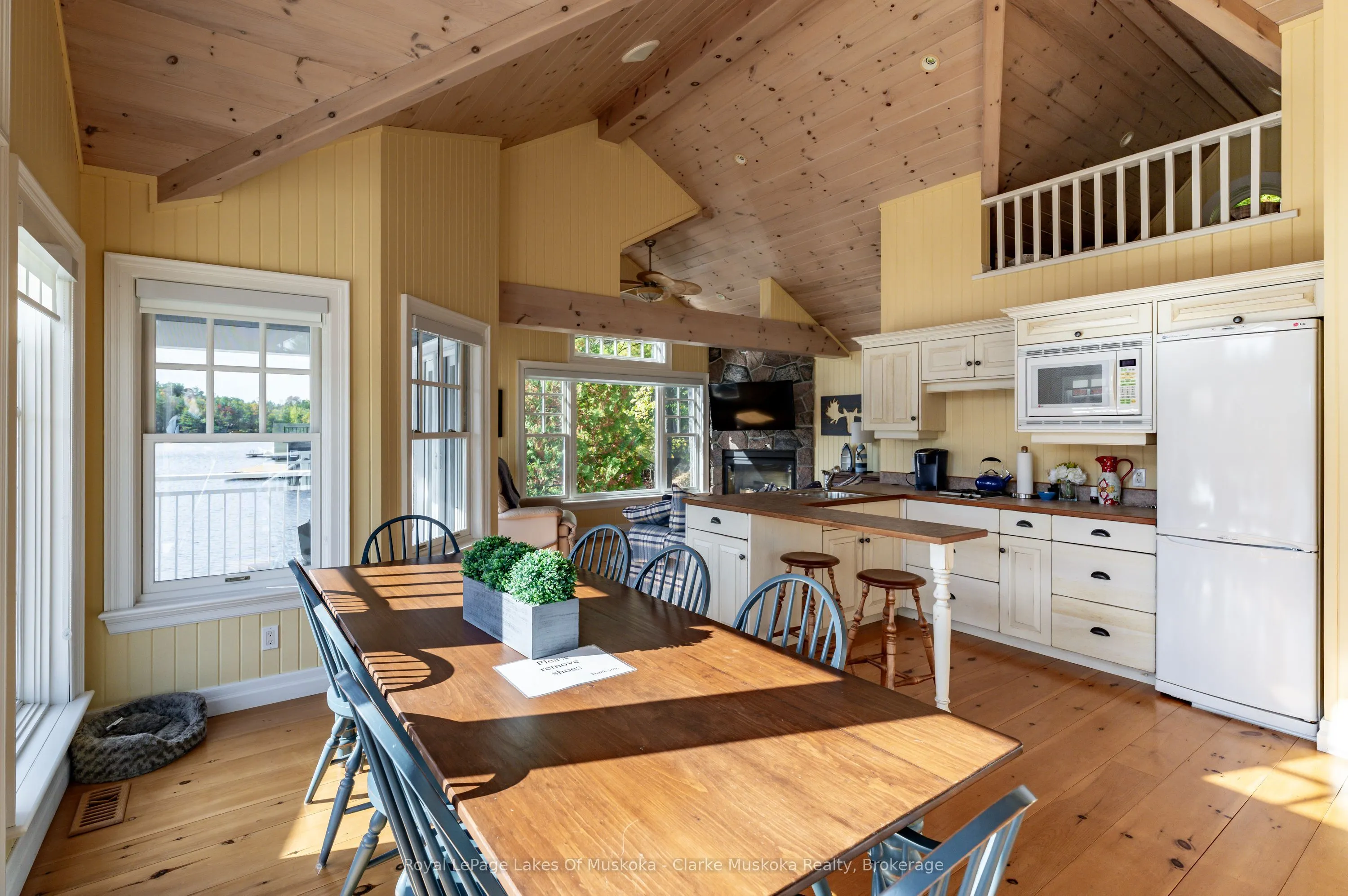 1052 Longhurst Road #15