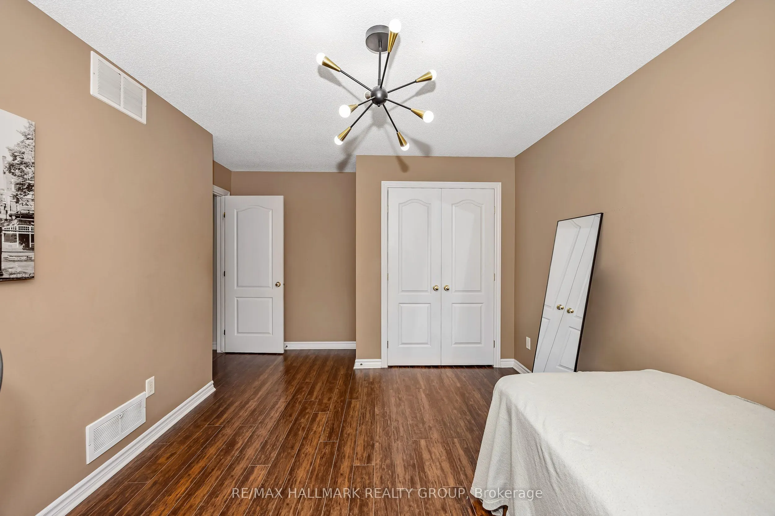 5B Kemp Drive
