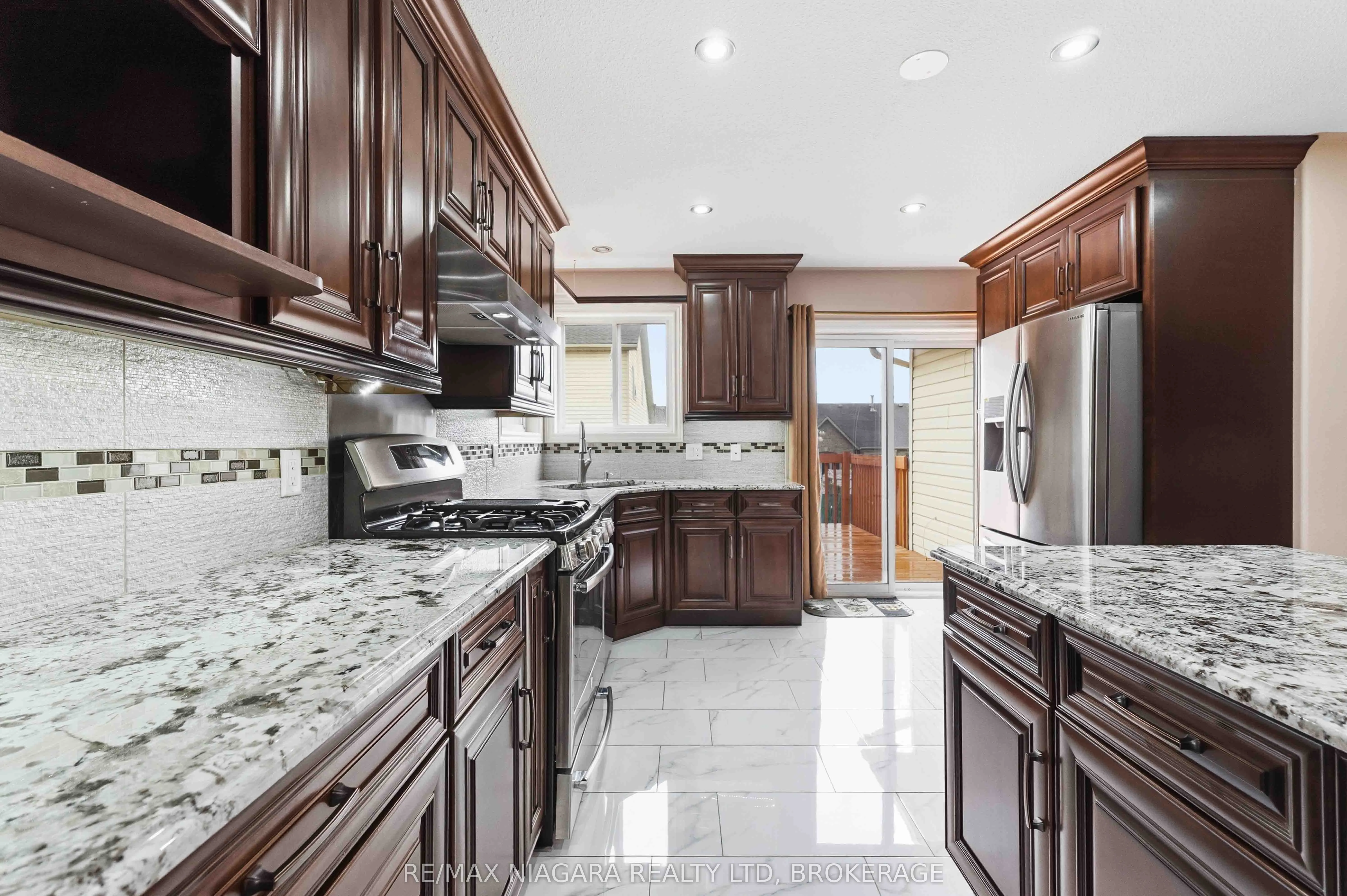 8253 Costabile Drive