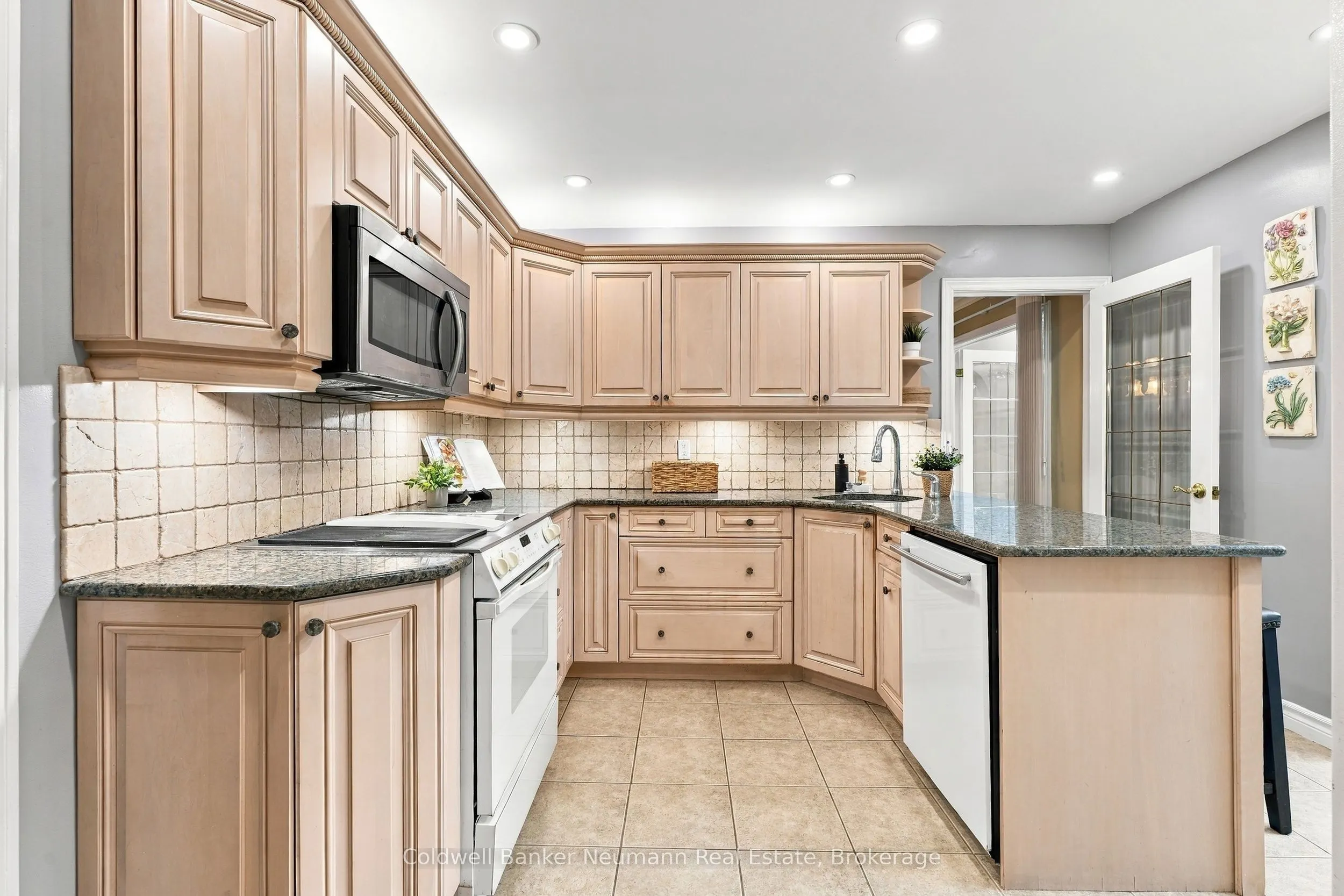34 Kron Drive