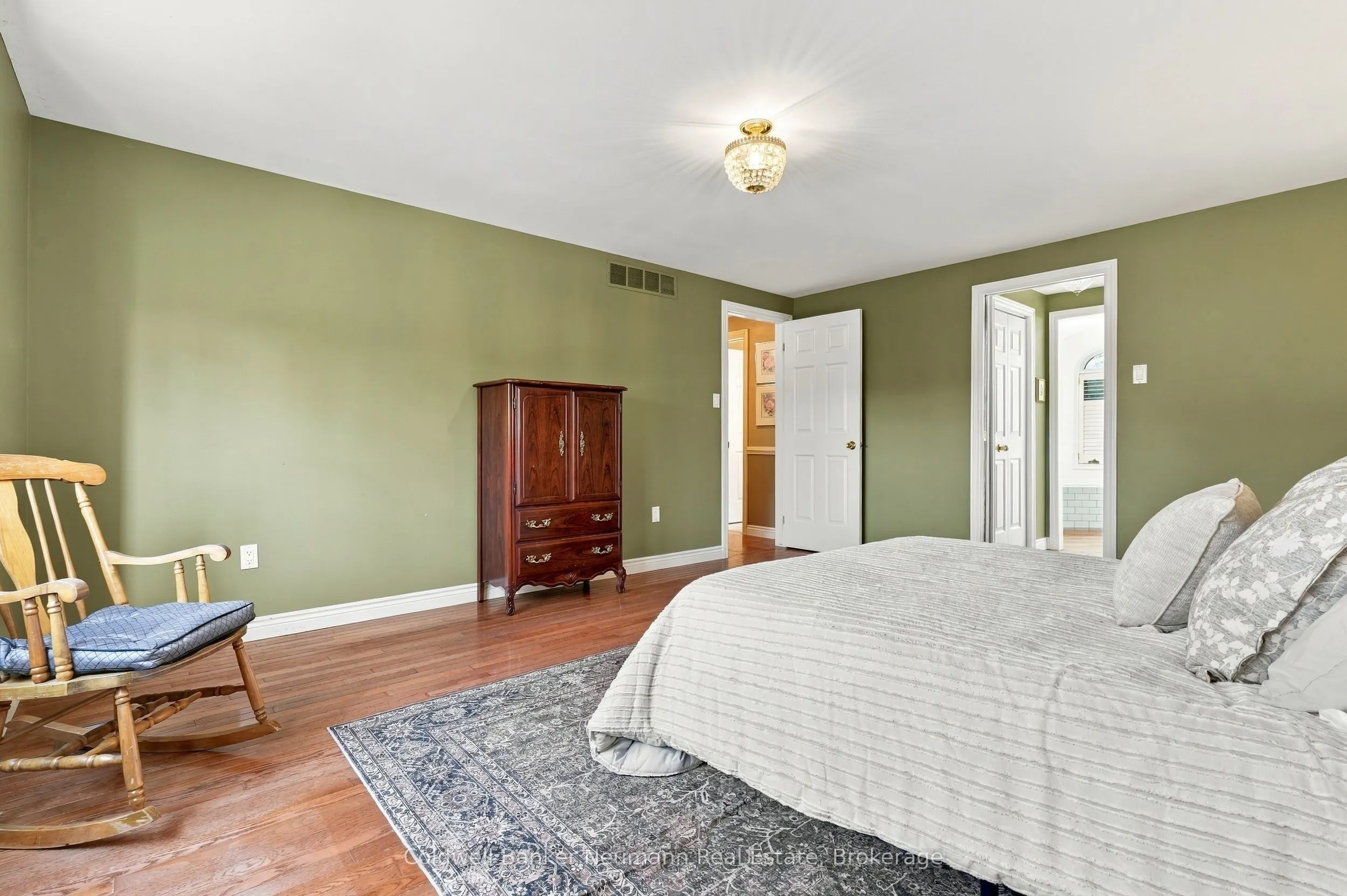 34 Kron Drive