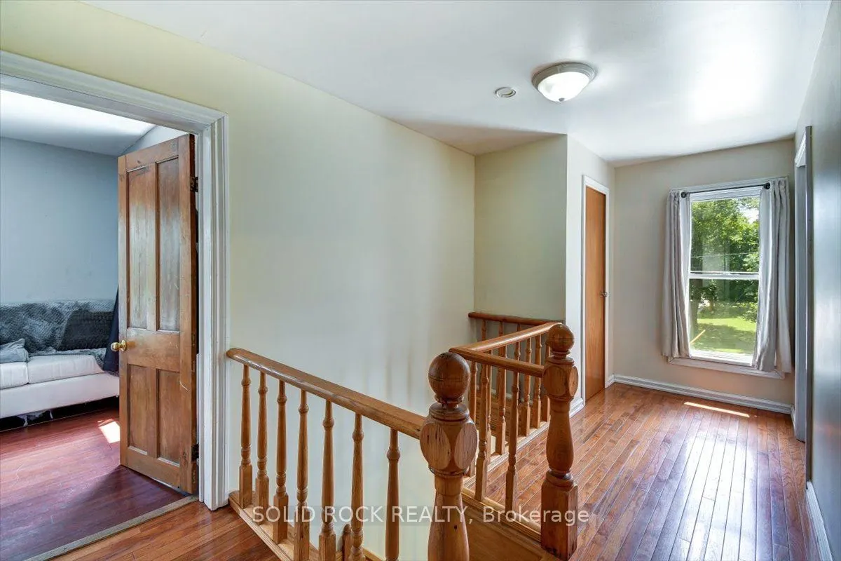 53 Church (St) Avenue