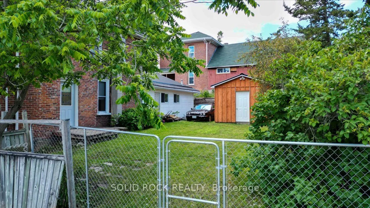 53 Church (St) Avenue