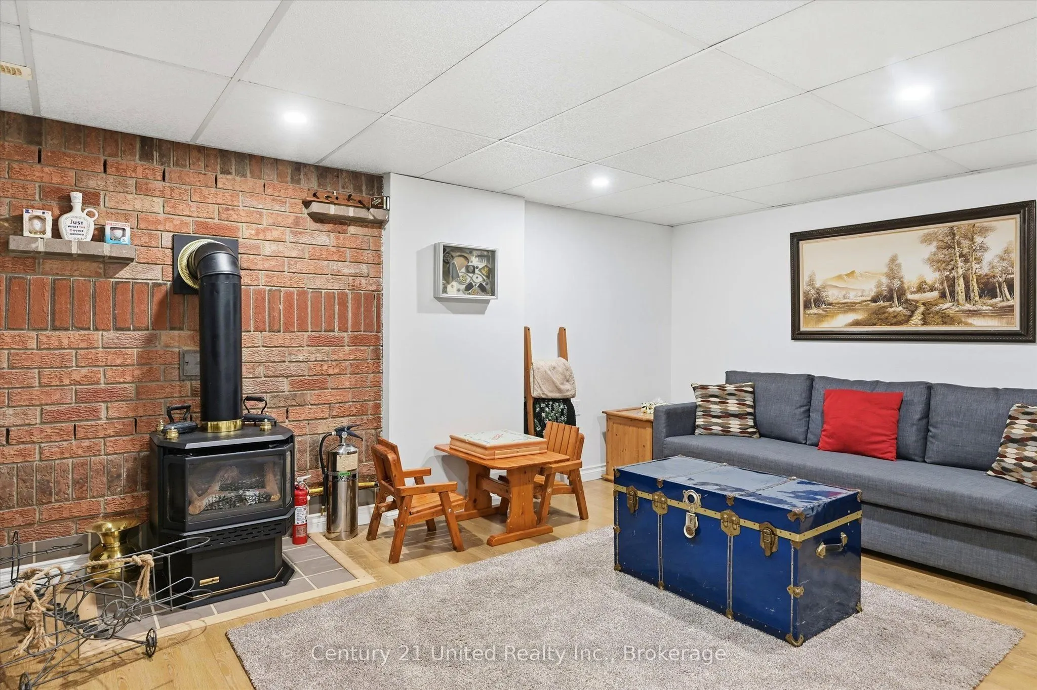 5 Emily Court