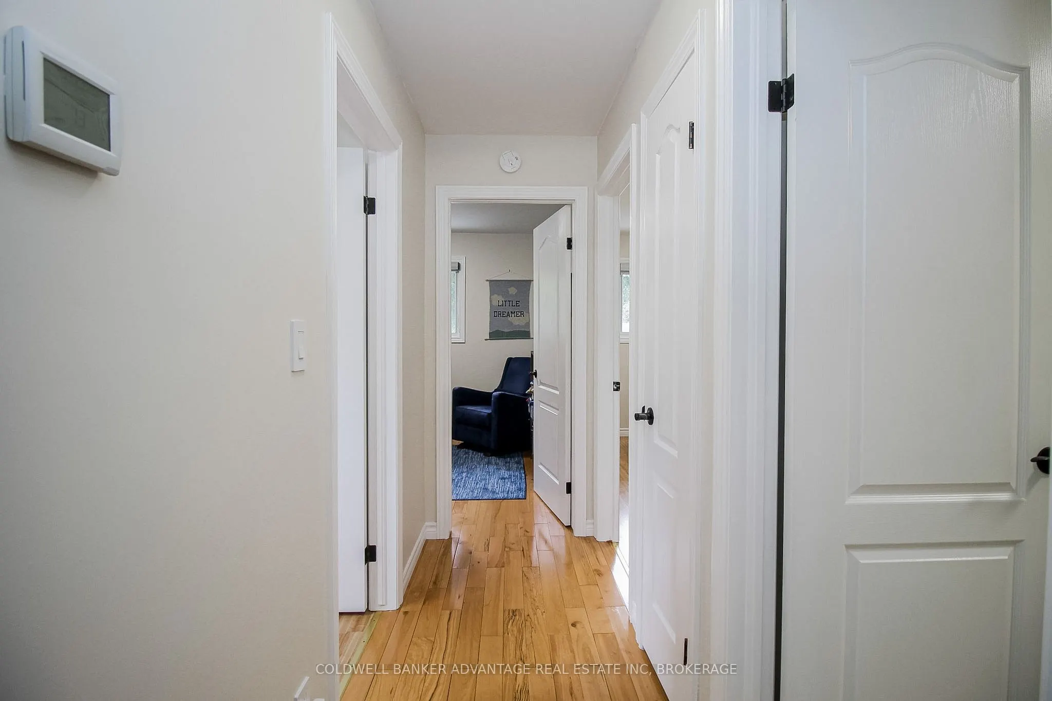 11 FALLINGBROOK Drive
