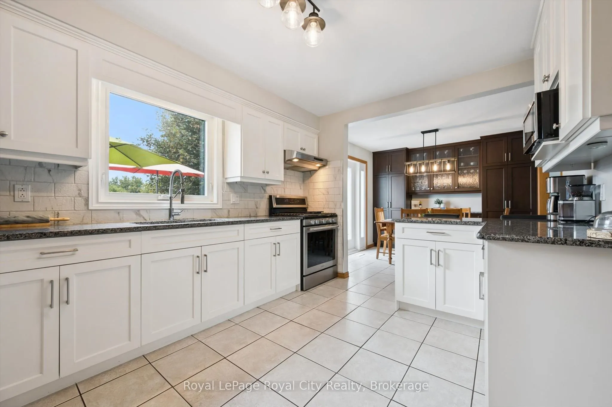 24 Greenwich Drive