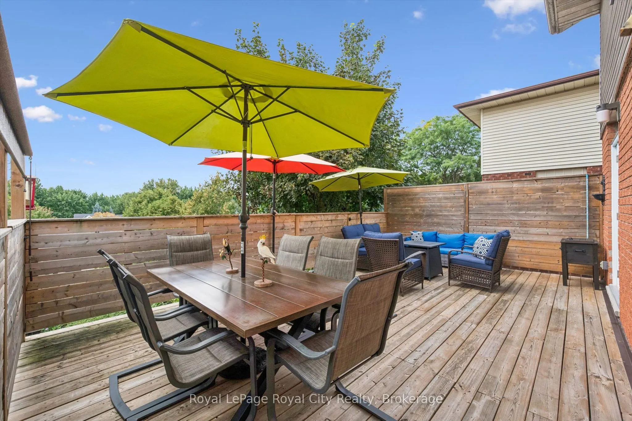 24 Greenwich Drive