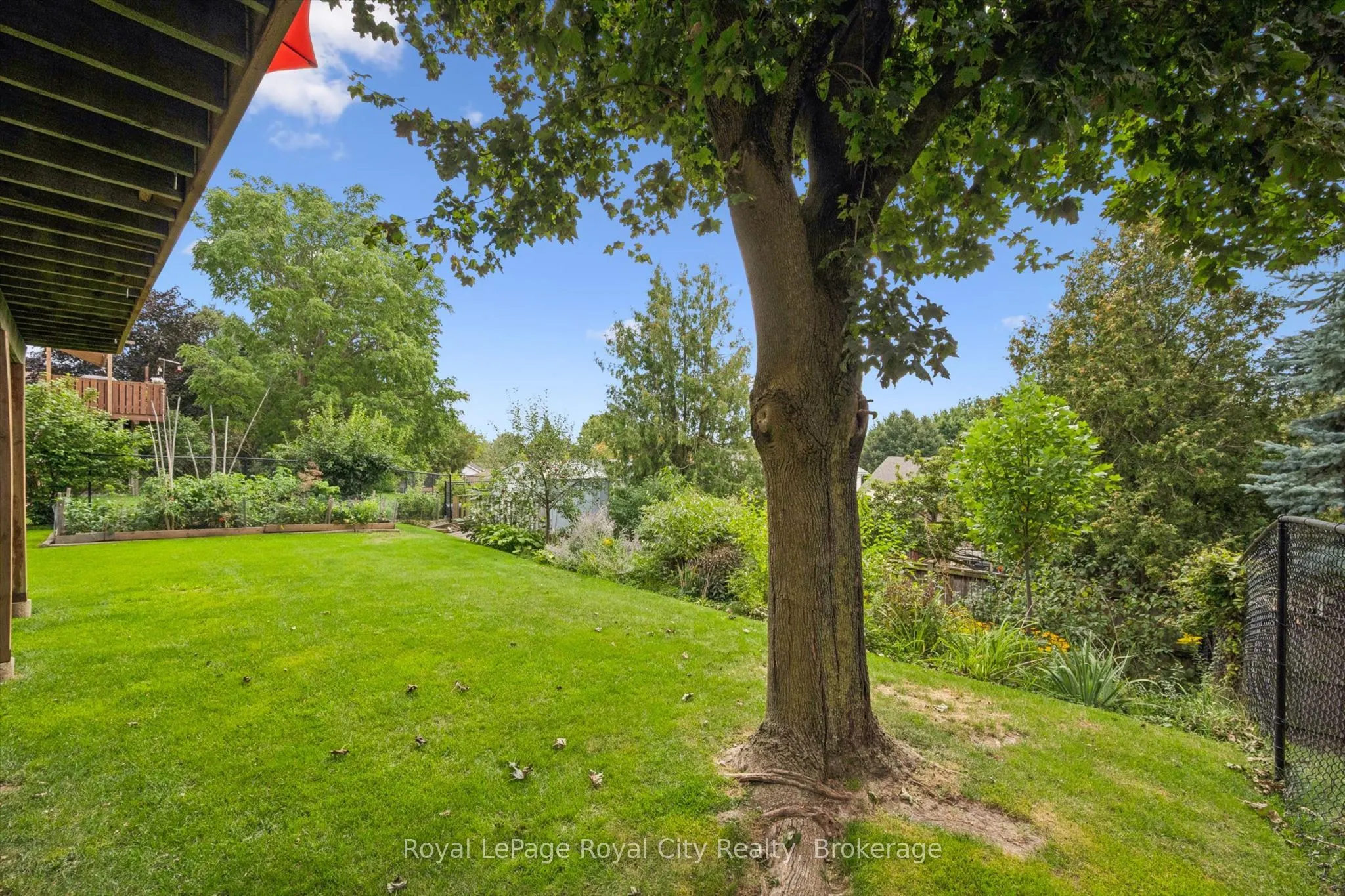 24 Greenwich Drive