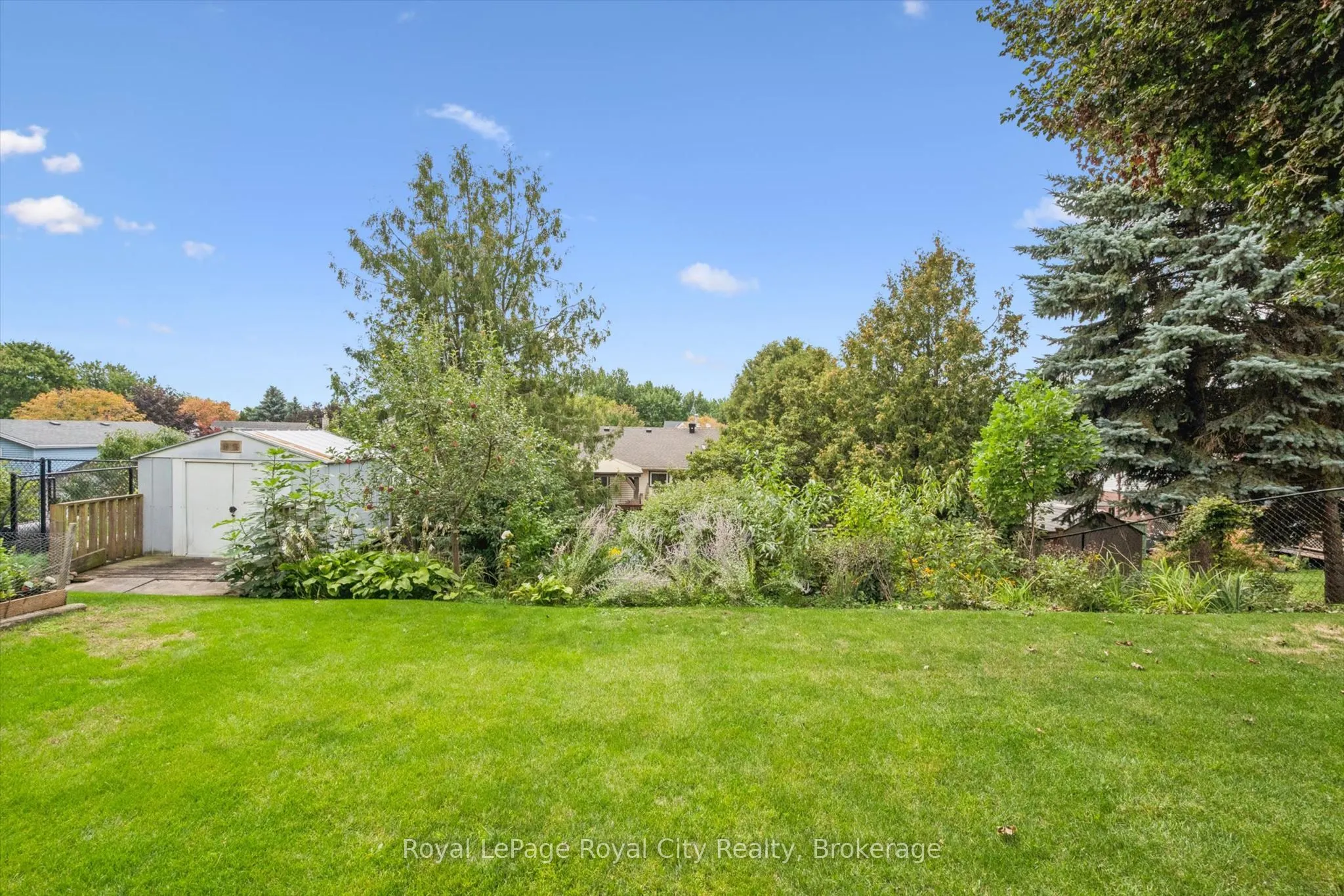 24 Greenwich Drive