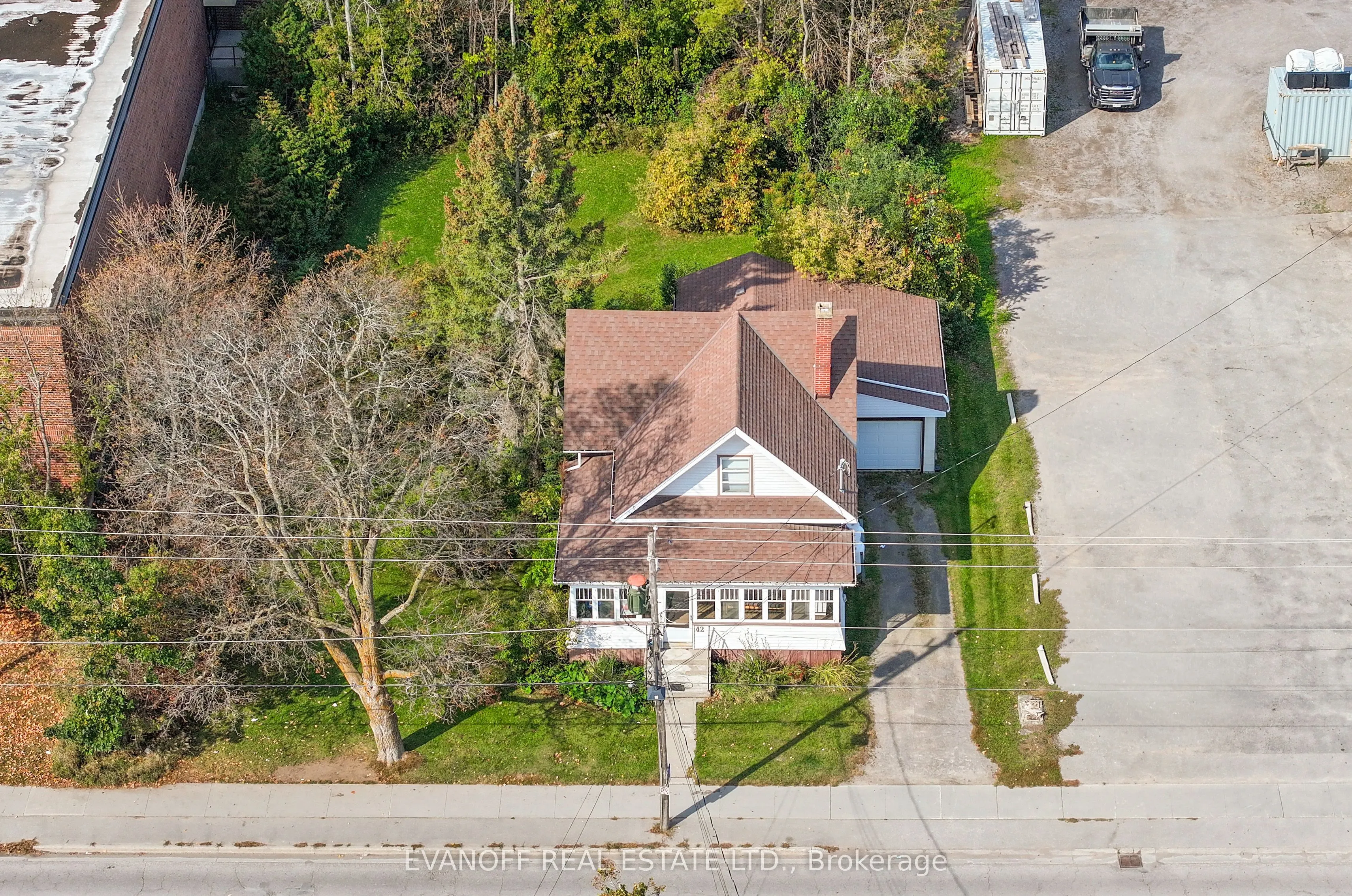 42 Lindsay Street