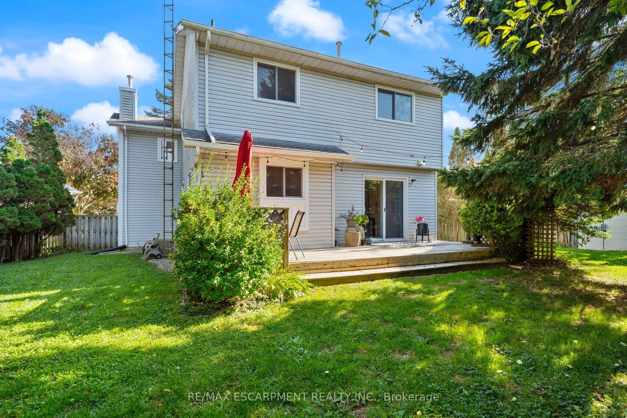 29 Leslie Avenue
