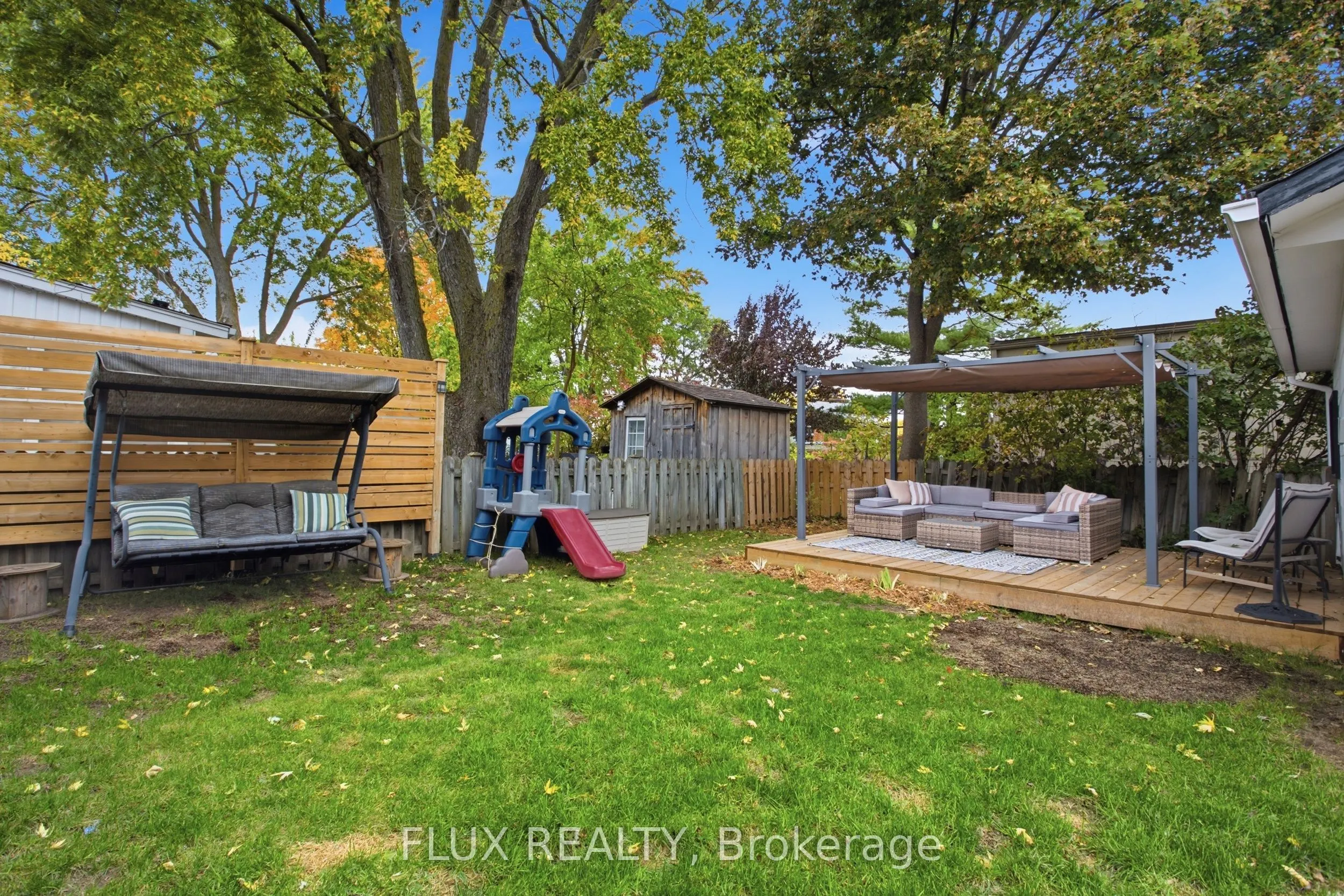 18 Birch Avenue