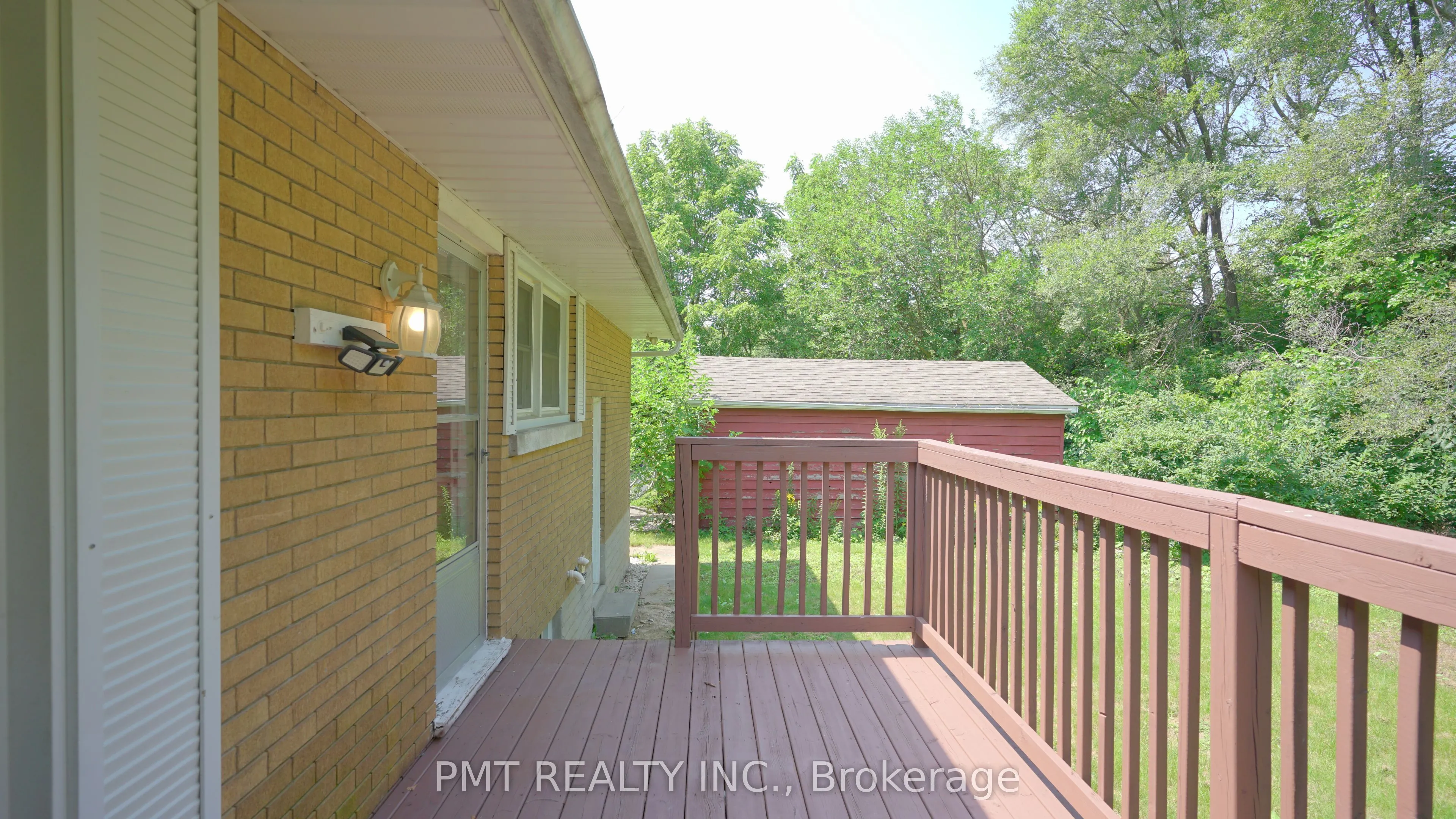 143 Elgin Crescent