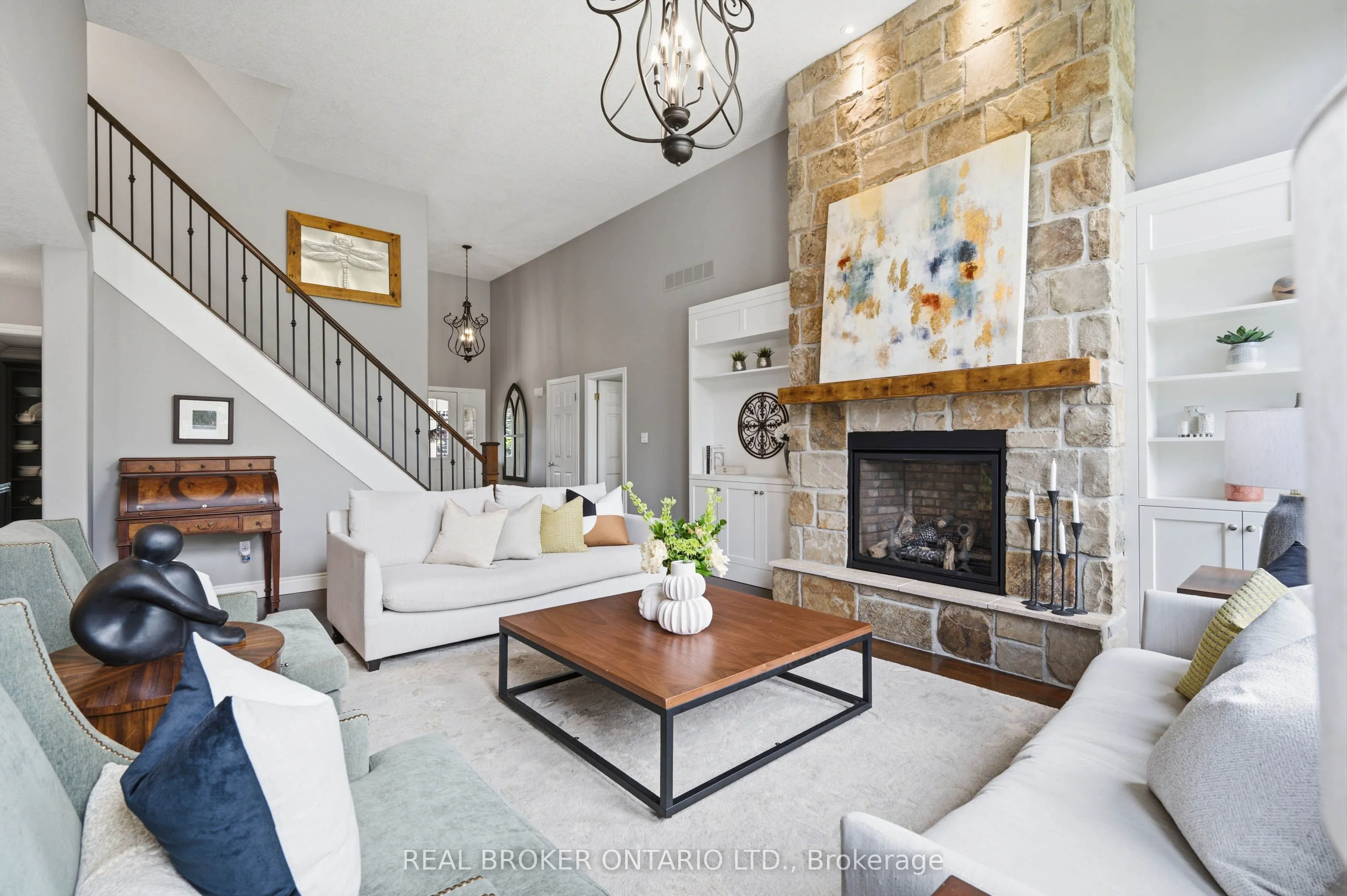 6 Pioneer Tower Crescent