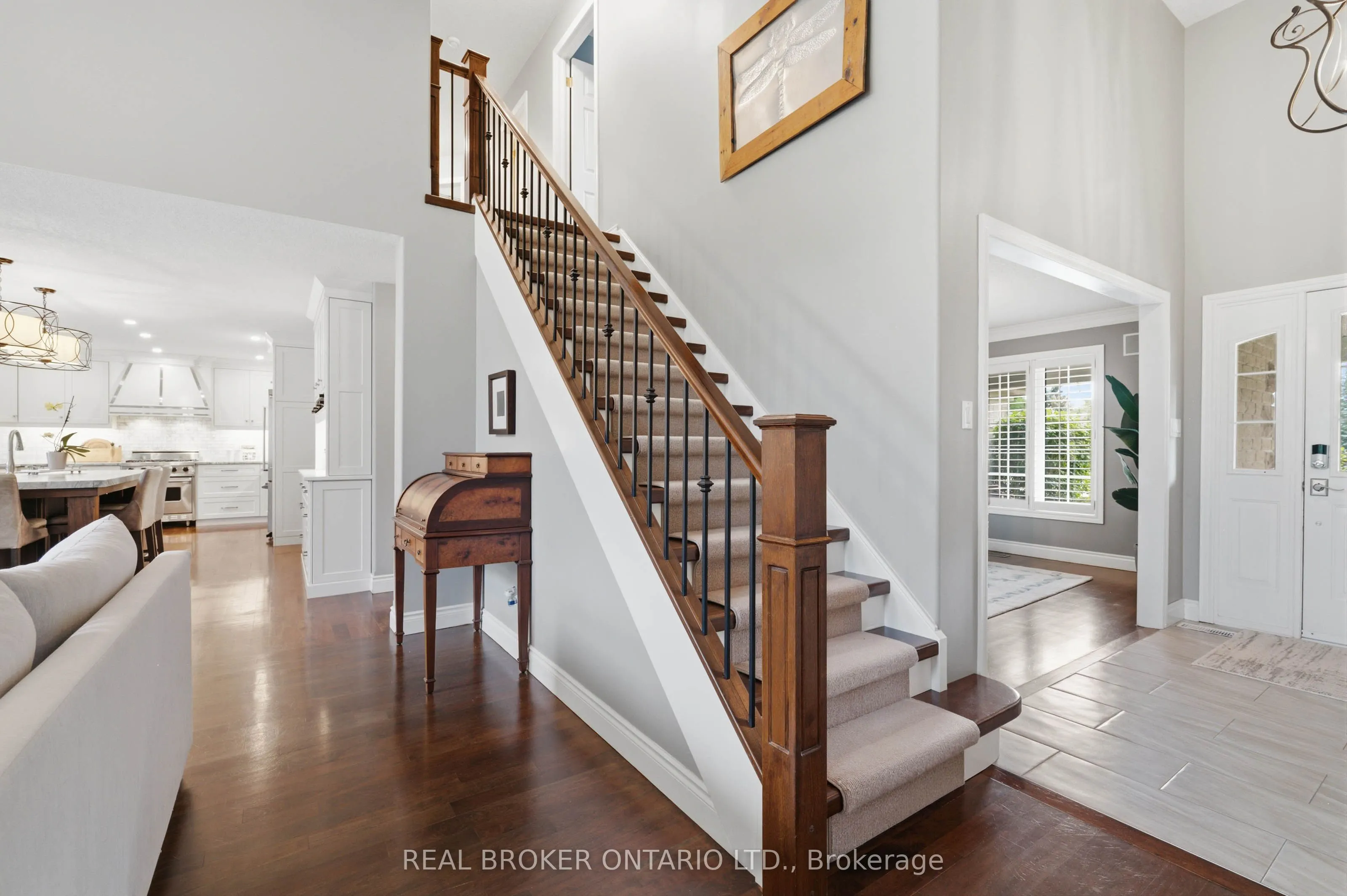 6 Pioneer Tower Crescent