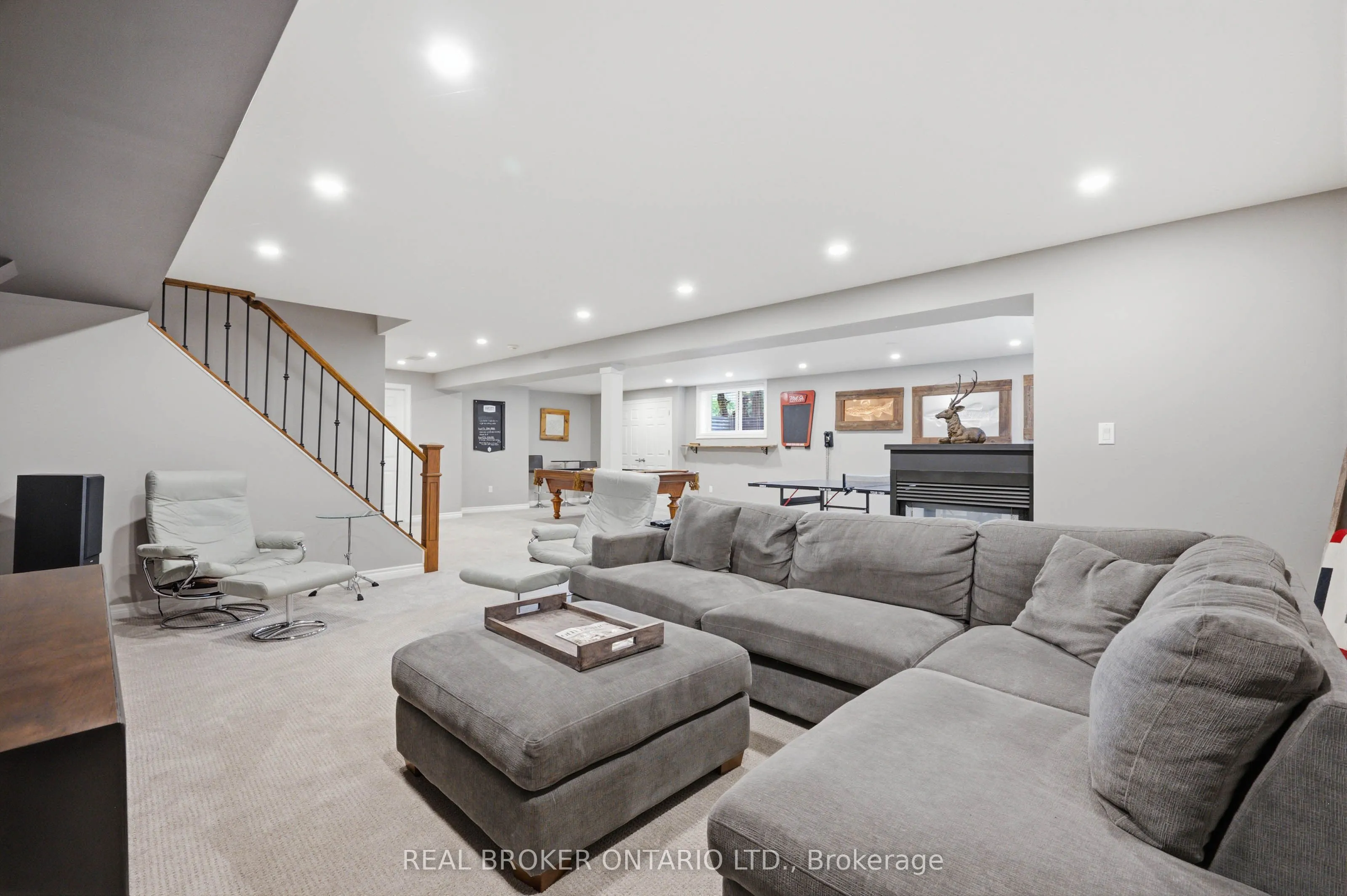6 Pioneer Tower Crescent