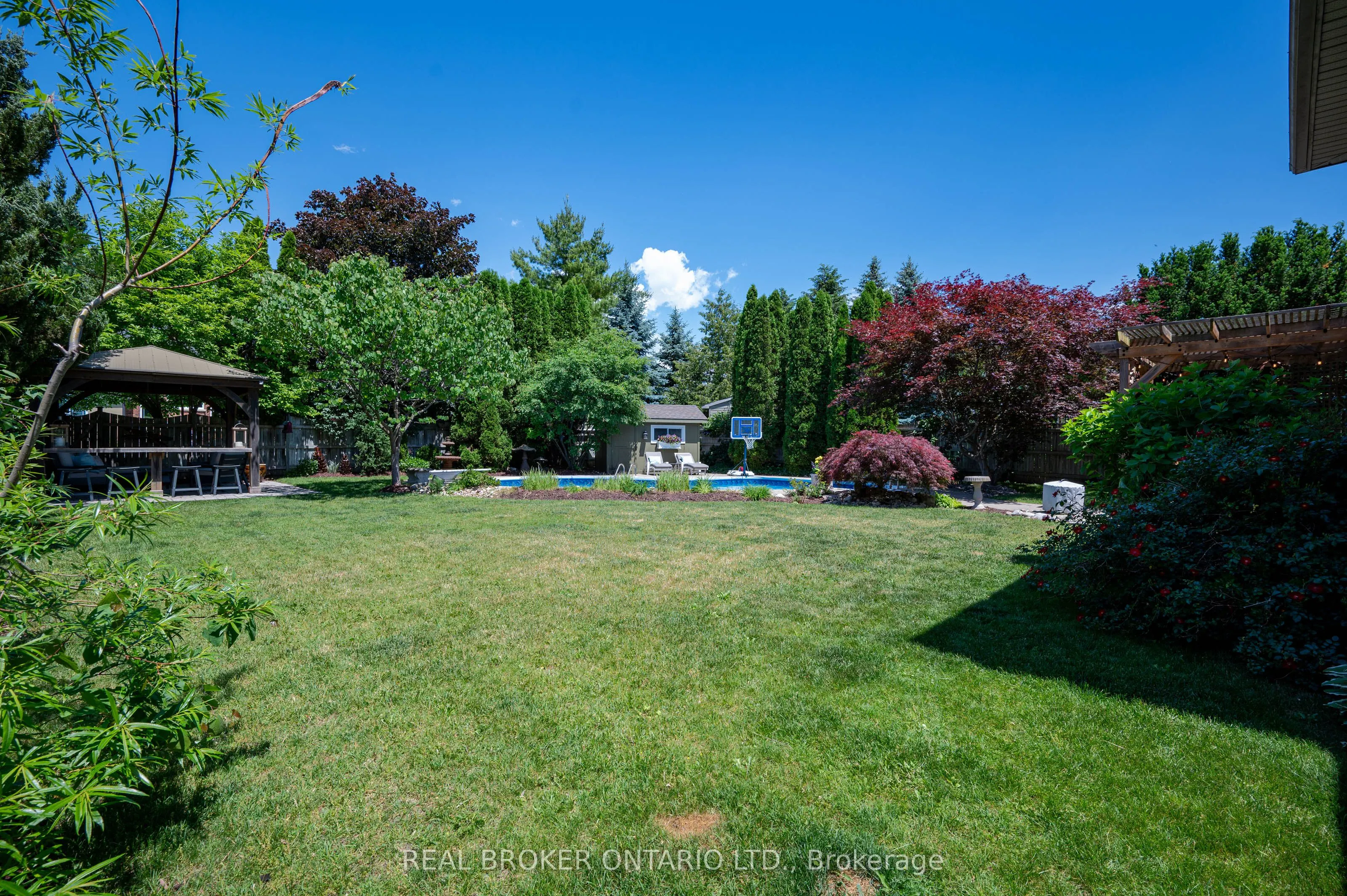 6 Pioneer Tower Crescent