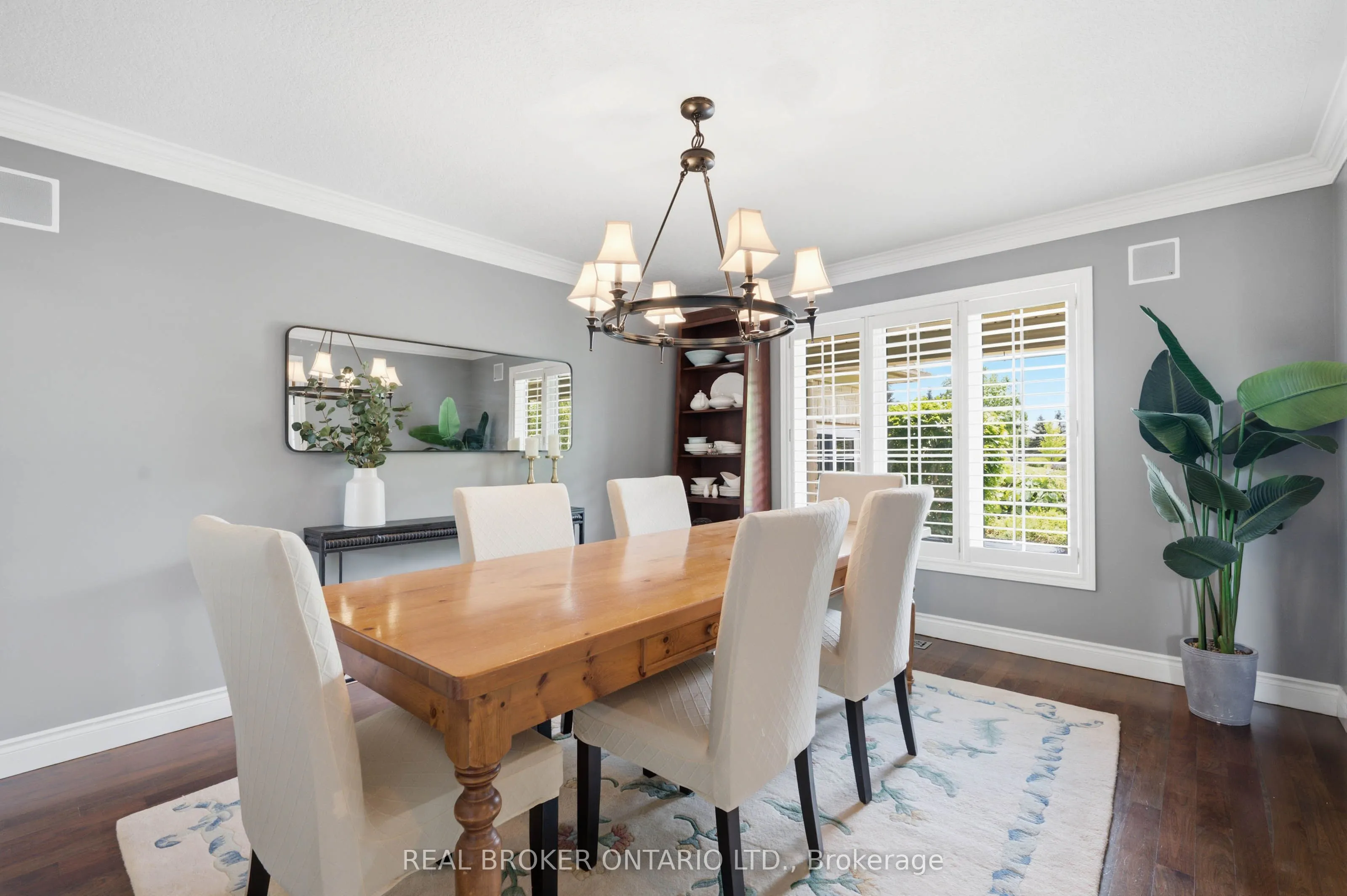 6 Pioneer Tower Crescent