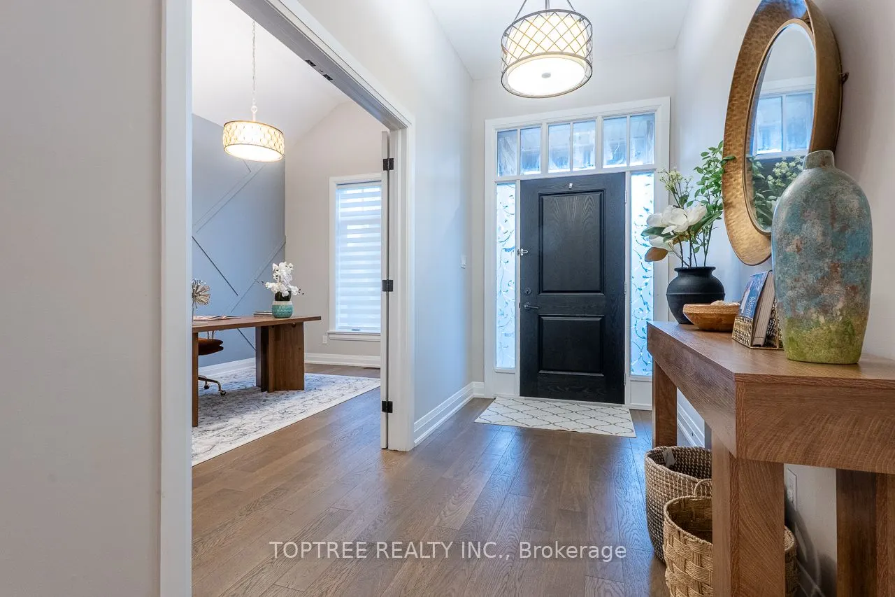2290 Torrey Pines Way #29