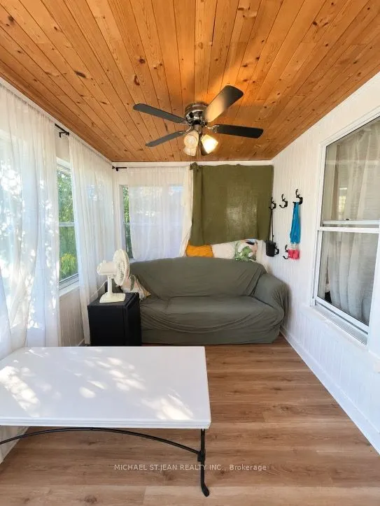 248 Lincoln Road W
