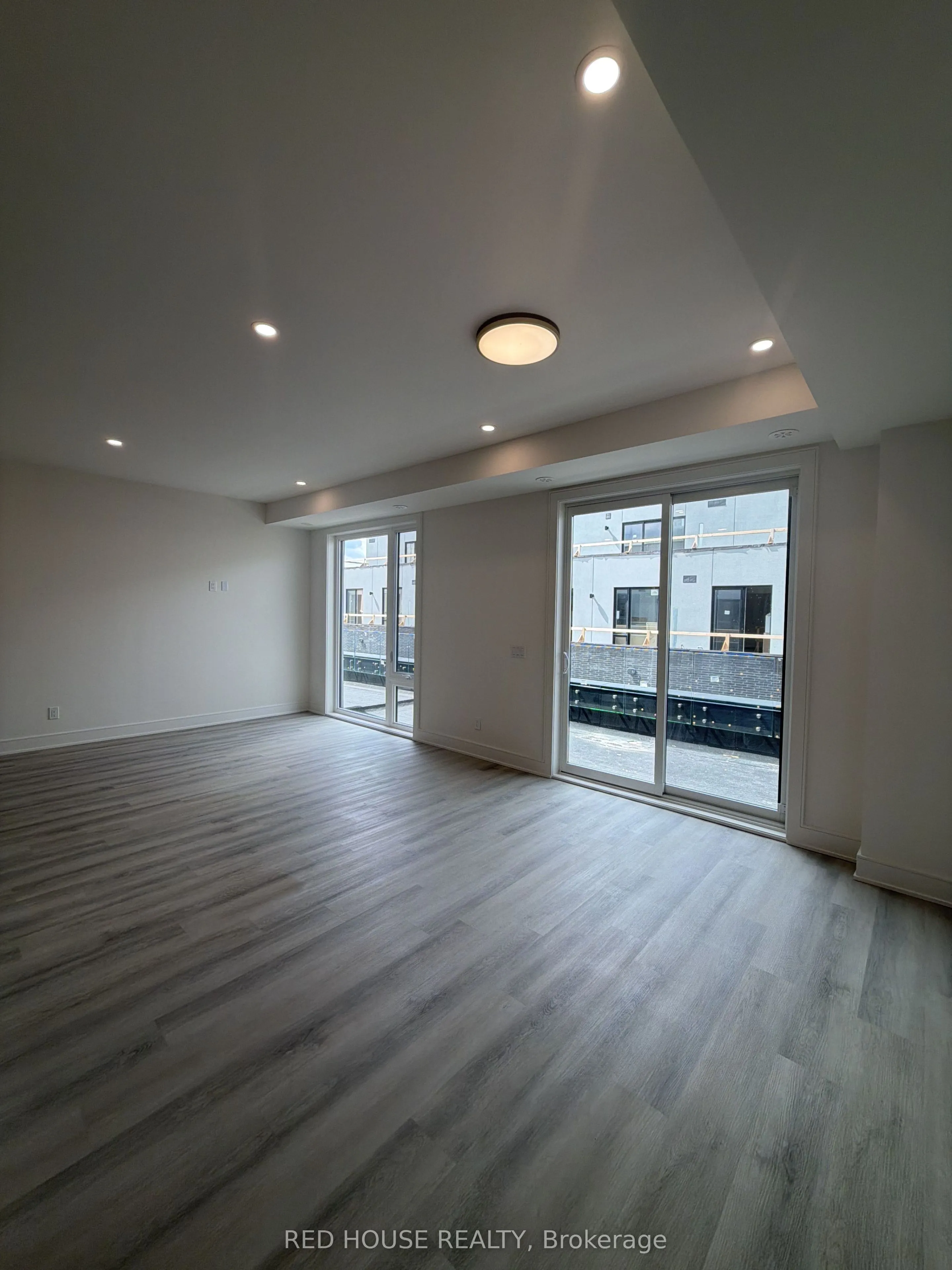 49 Everett Common #N/A