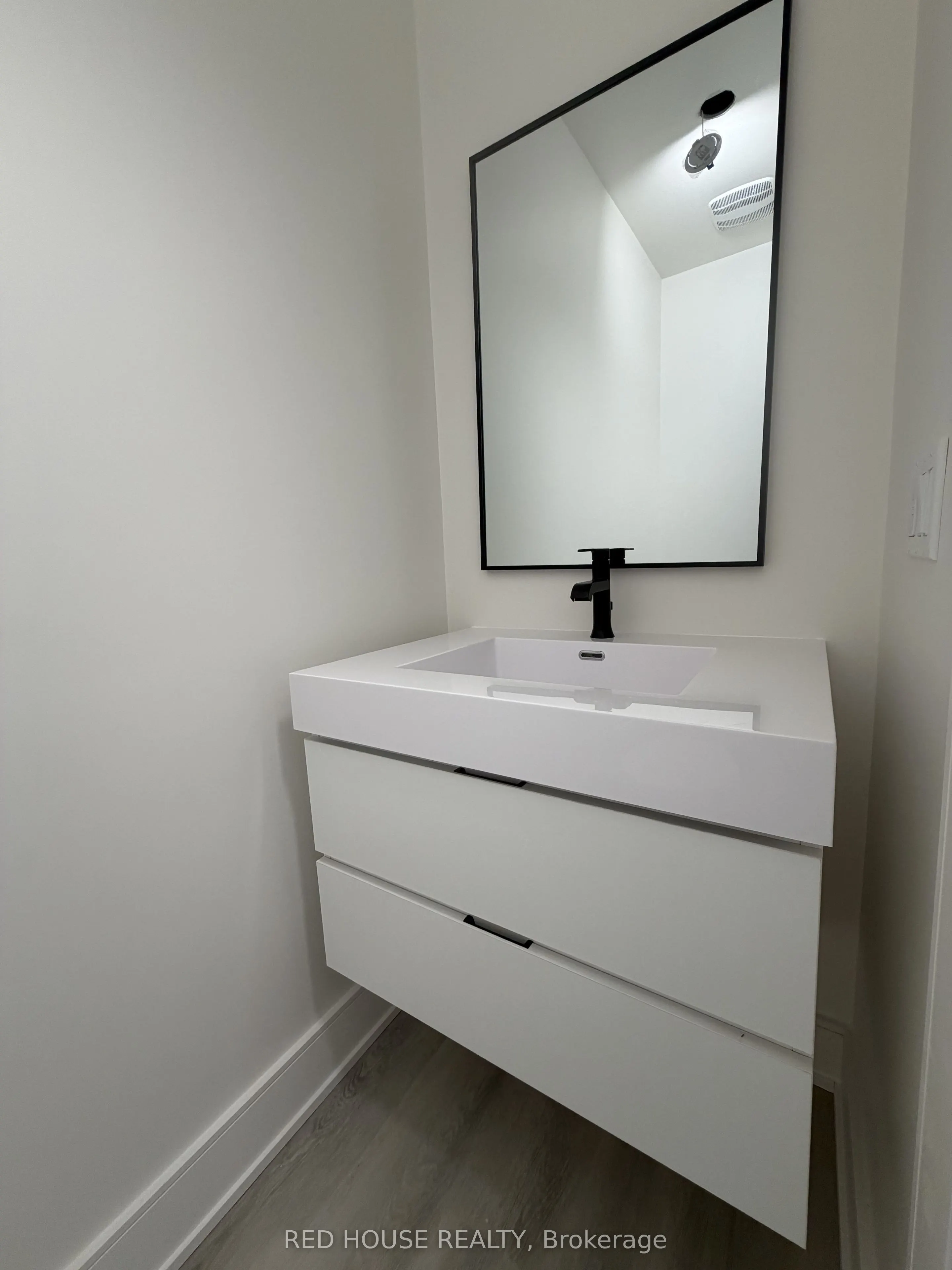 49 Everett Common #N/A