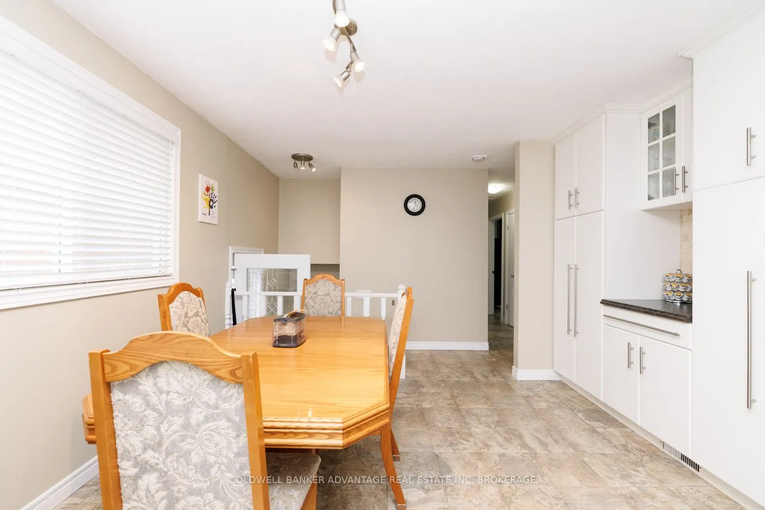 27 CHANTAL Court