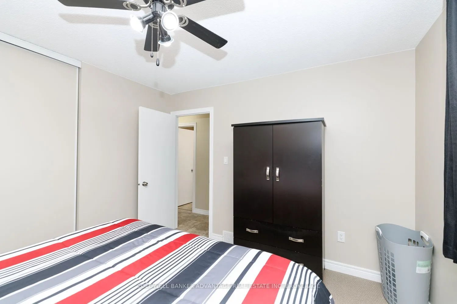 27 CHANTAL Court