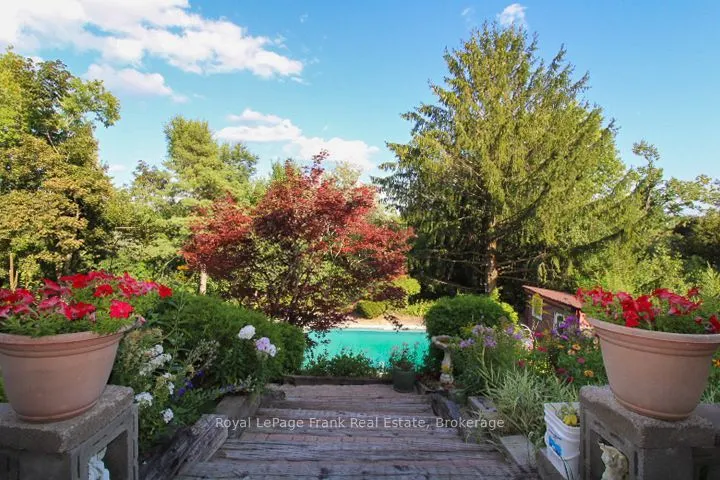 1561 Cherryhill Road