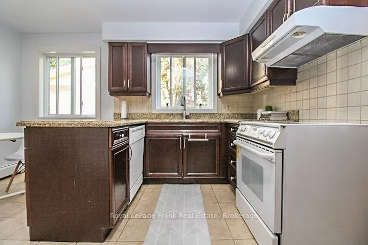 1561 Cherryhill Road