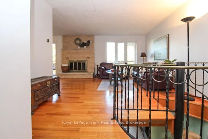 1561 Cherryhill Road
