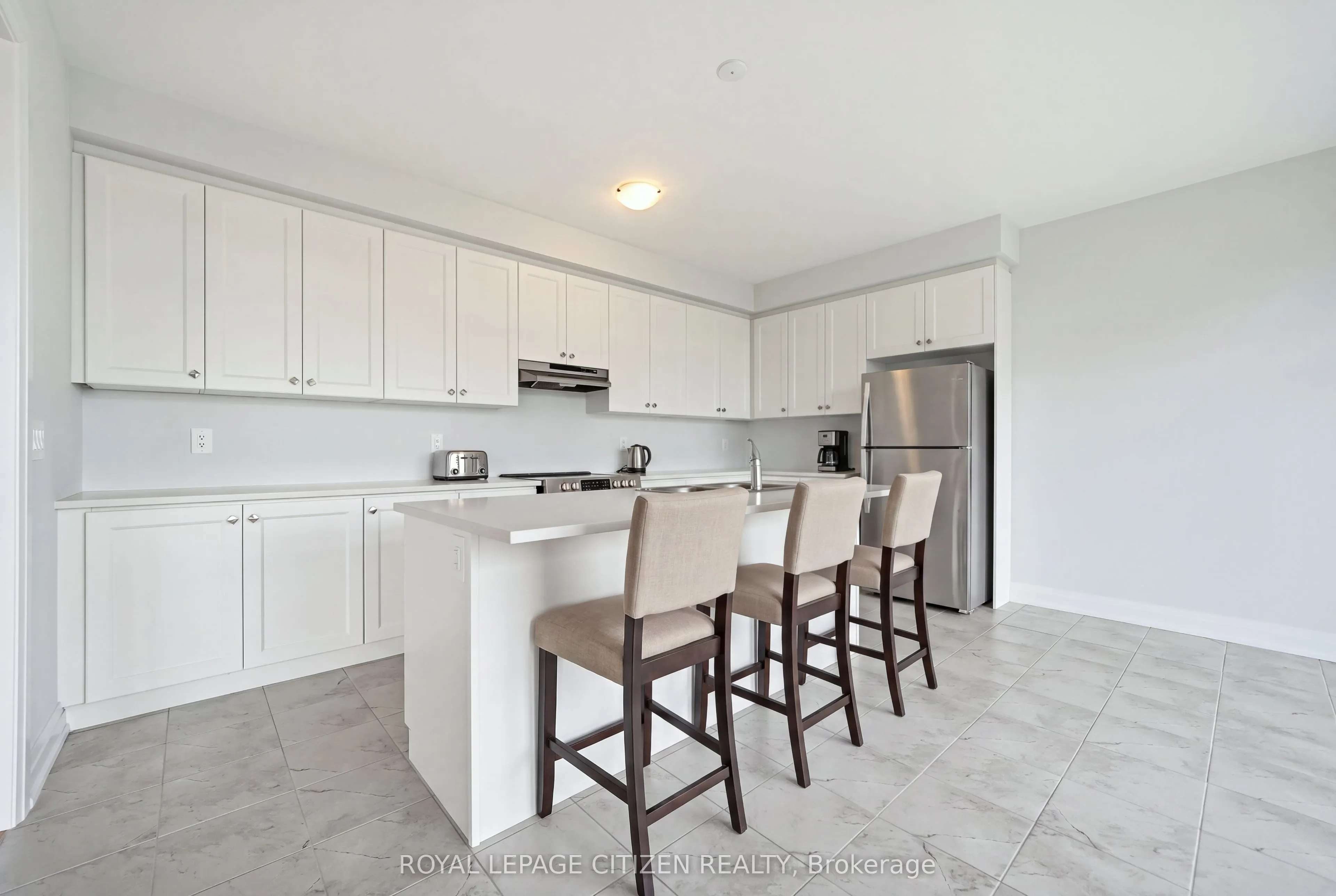 96 Butler Boulevard