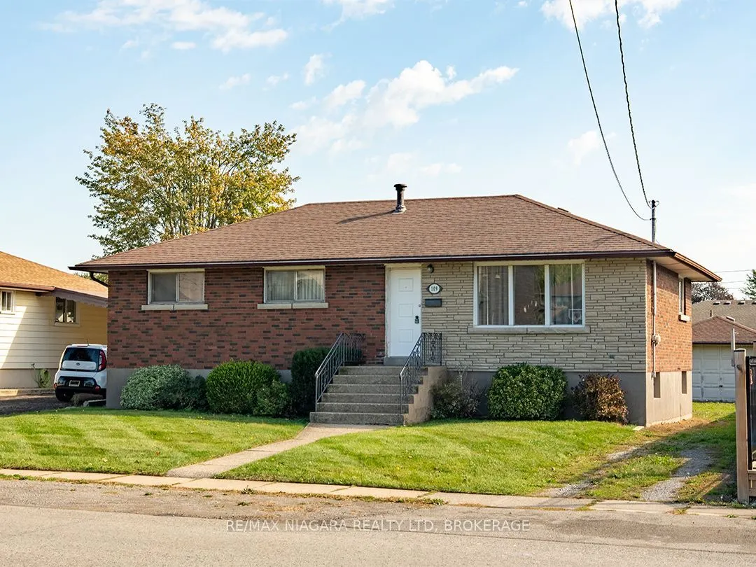 109 Hampton Avenue