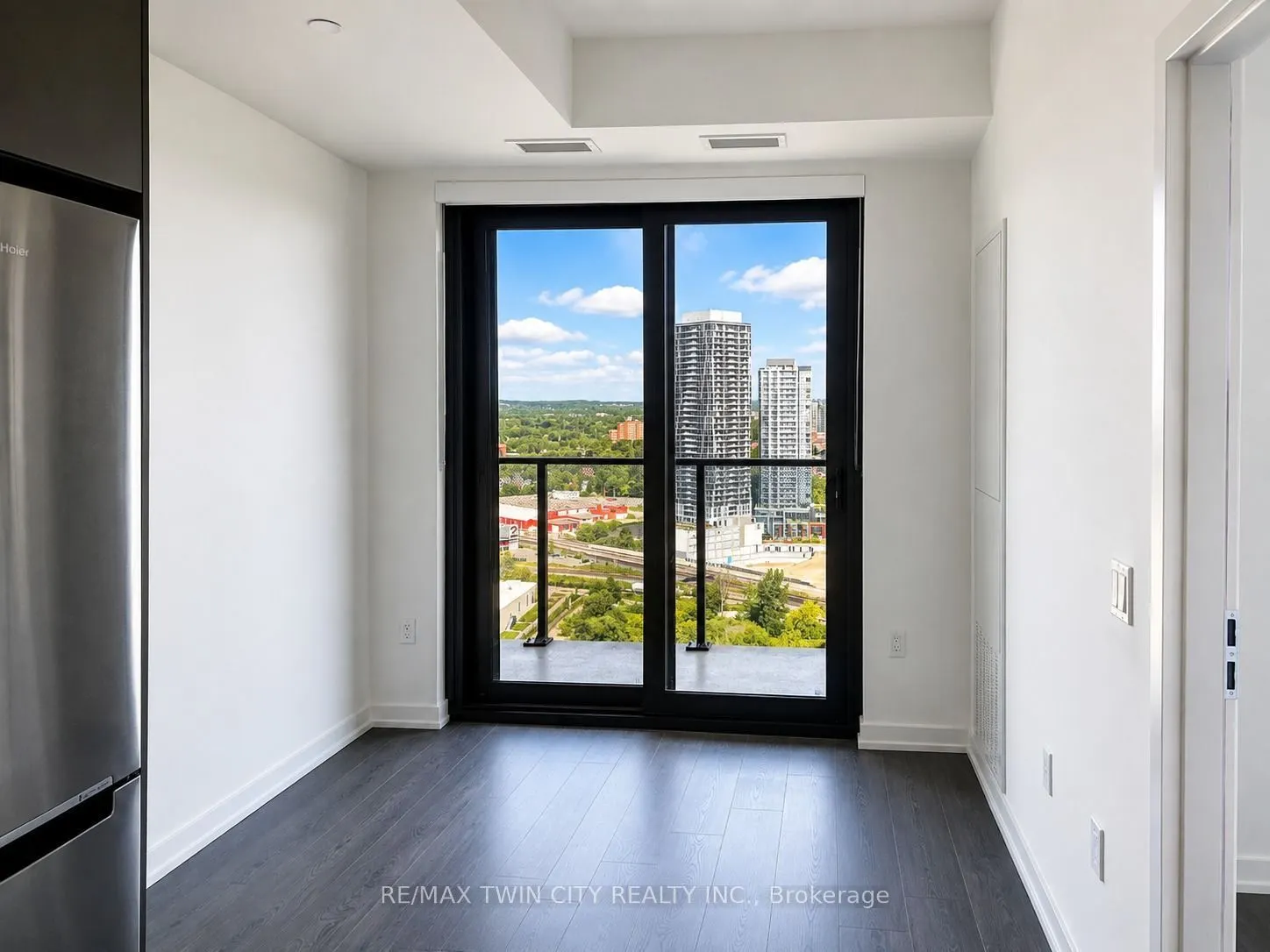 30 Francis Street S #3311